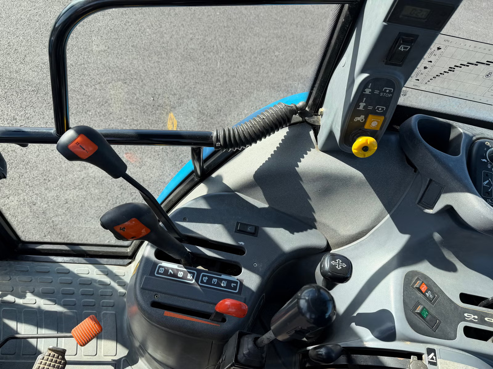 New Holland TS115, Anul 2000 - imagine 35