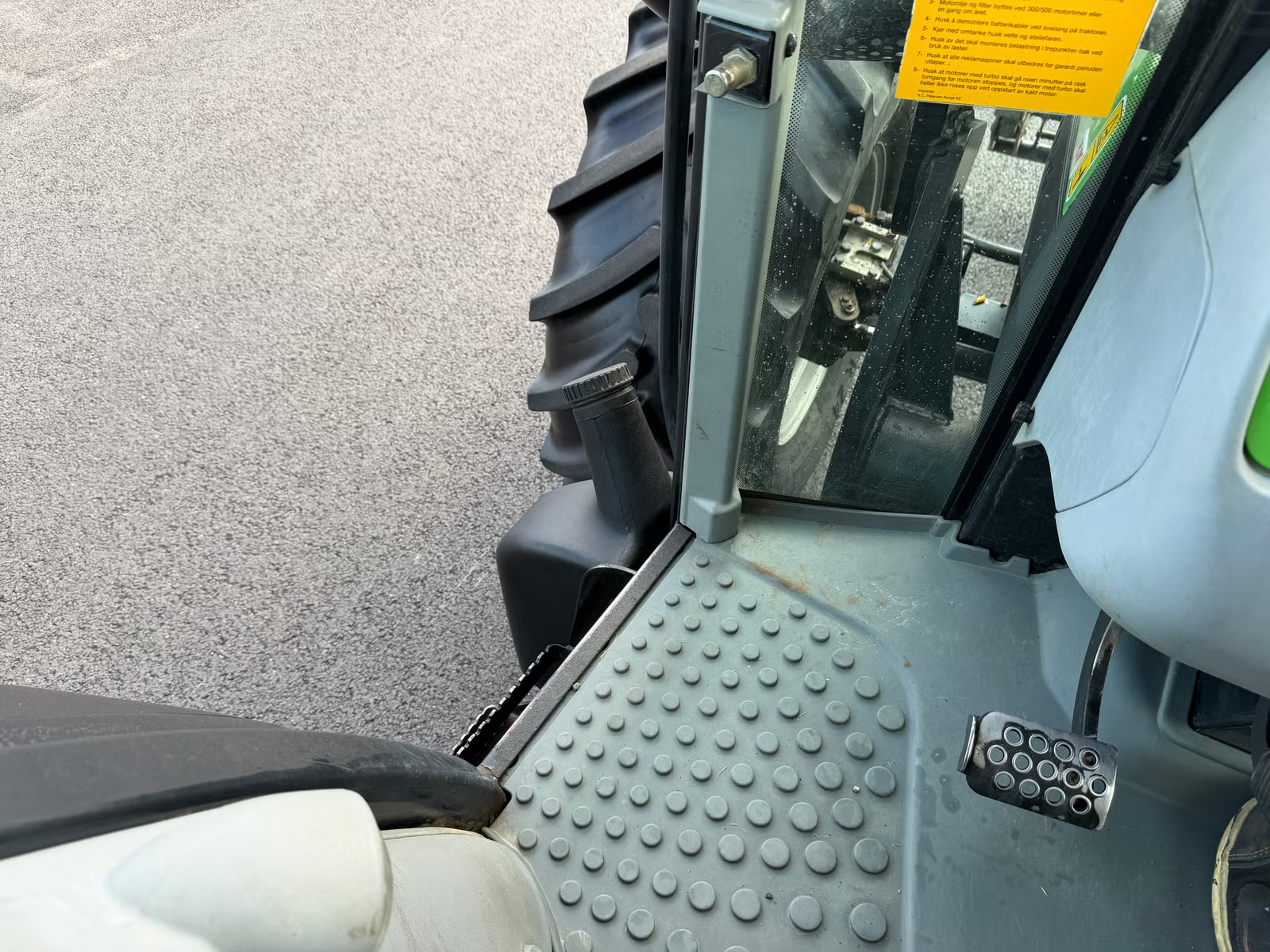 Deutz Fahr Agrofarm 420, Anul 2010 - imagine 38