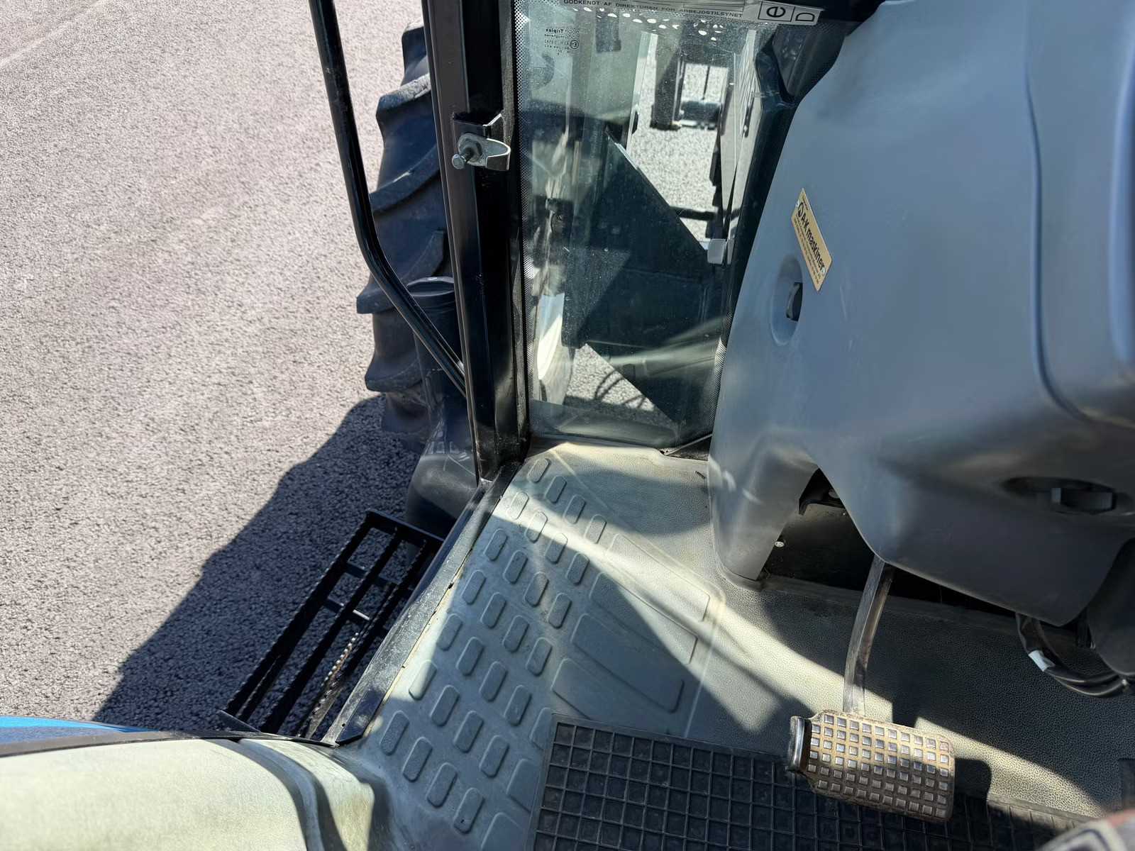 New Holland TS115, Anul 2000 - imagine 43