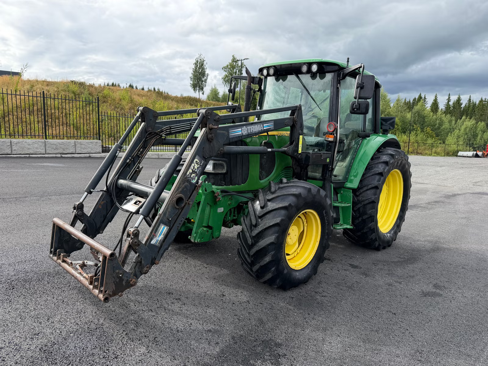 John Deere 6320, Anul 2002