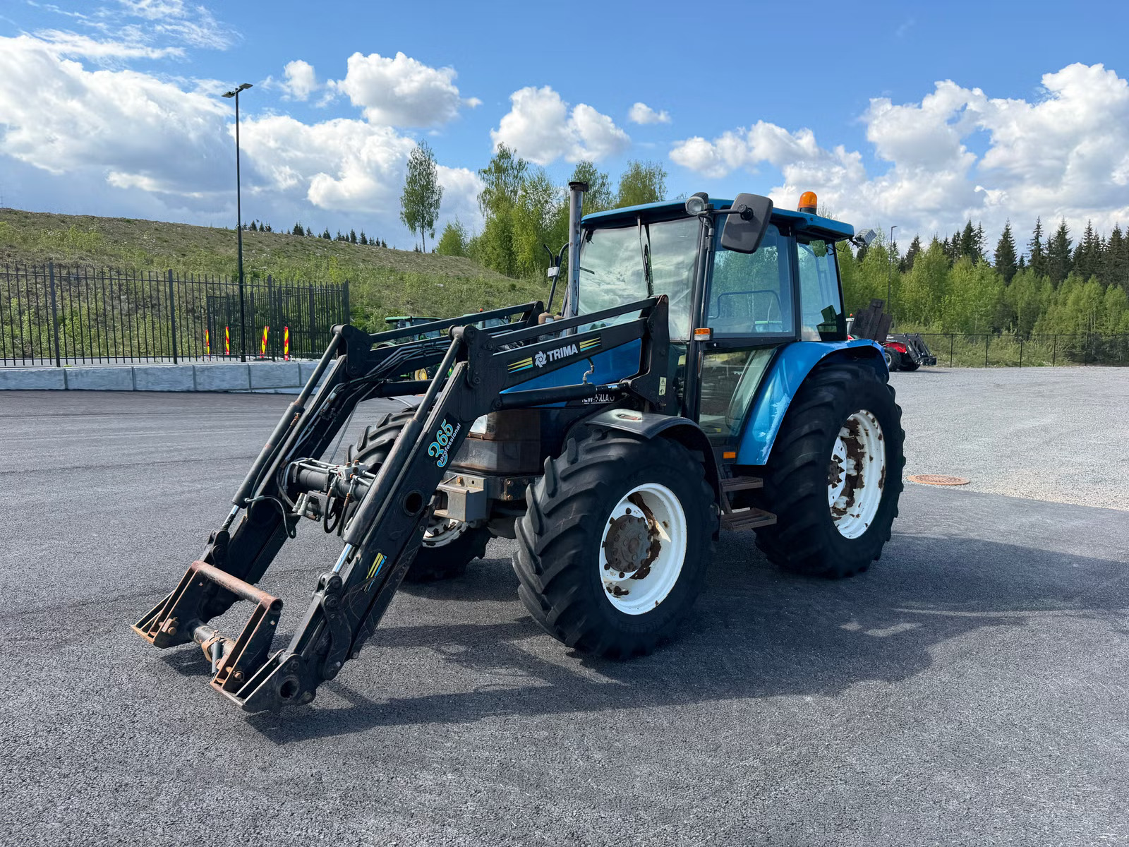 New Holland 7635, Anul 1998