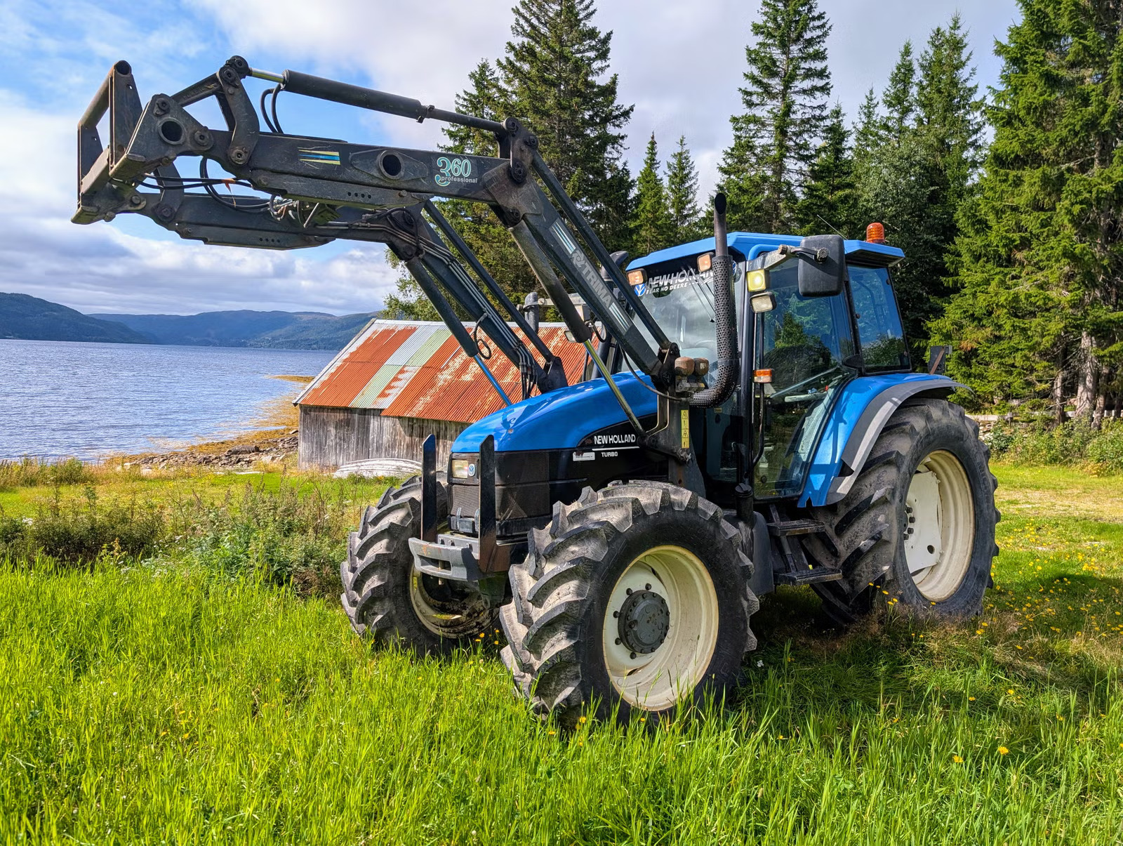 New Holland TS115, Anul 2002