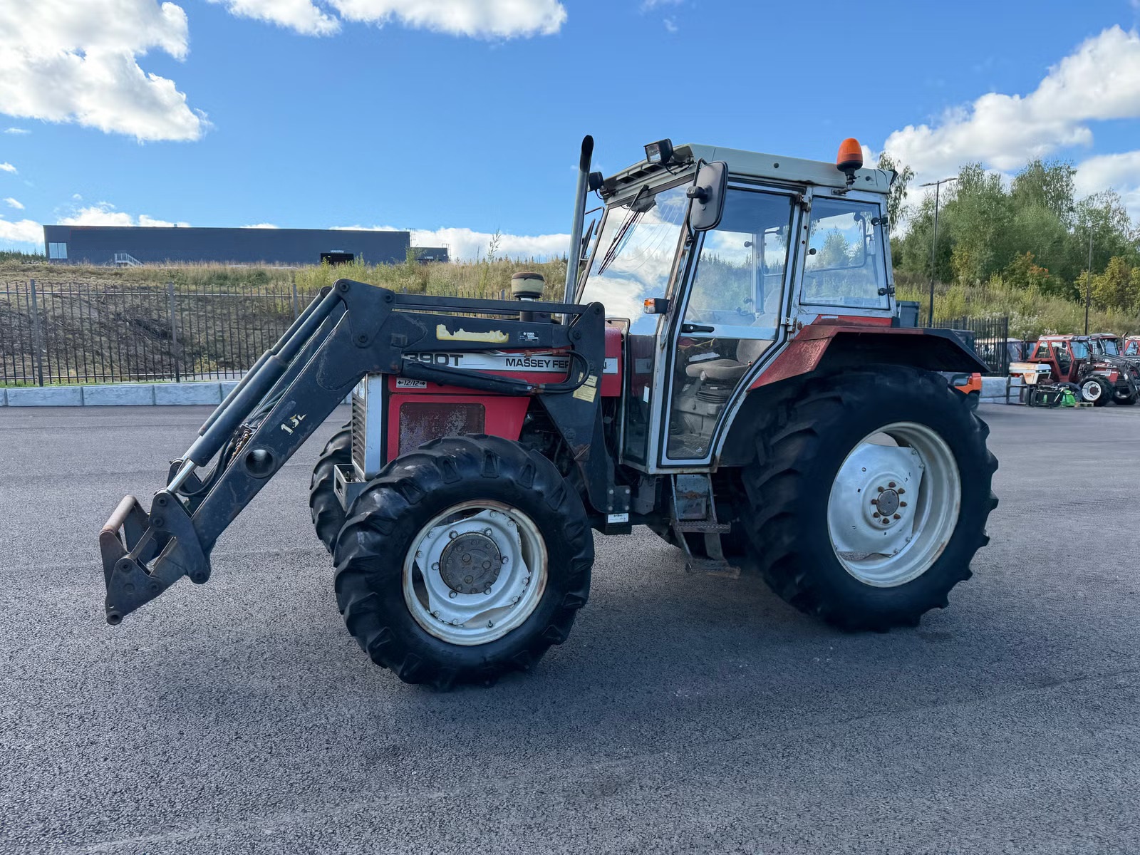 Massey Ferguson 390, Anul 1991 - imagine 4