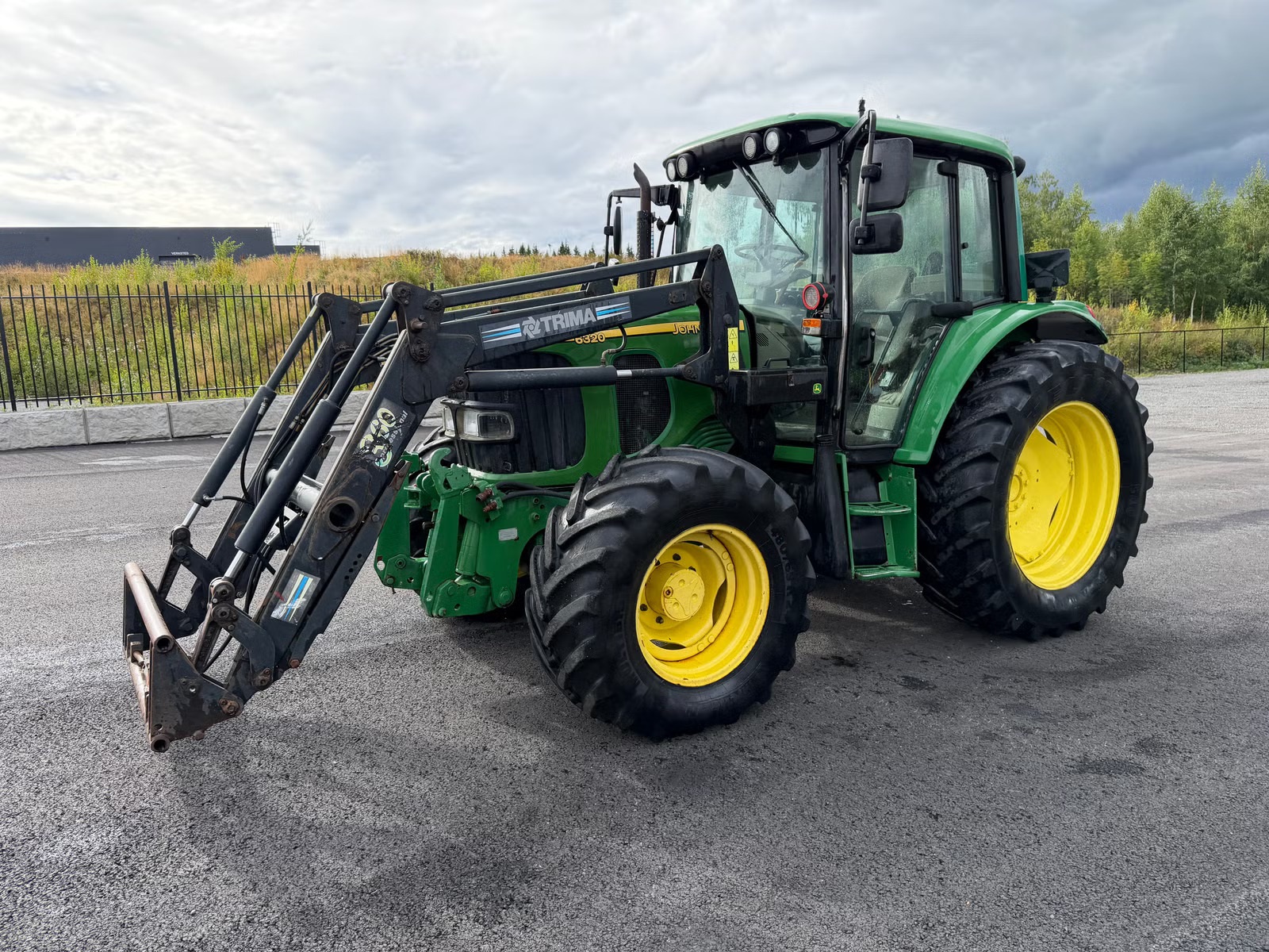 John Deere 6320, Anul 2002 - imagine 4