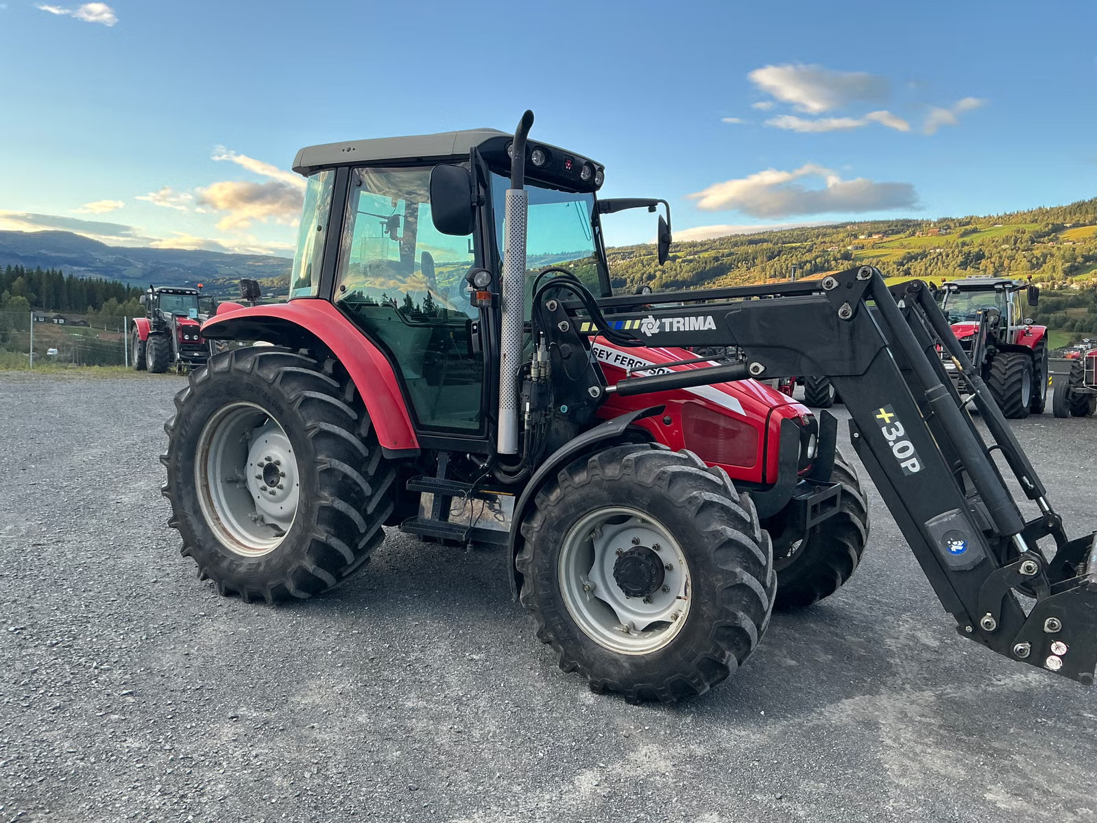Massey Ferguson 5455, Anul 2005 - imagine 3