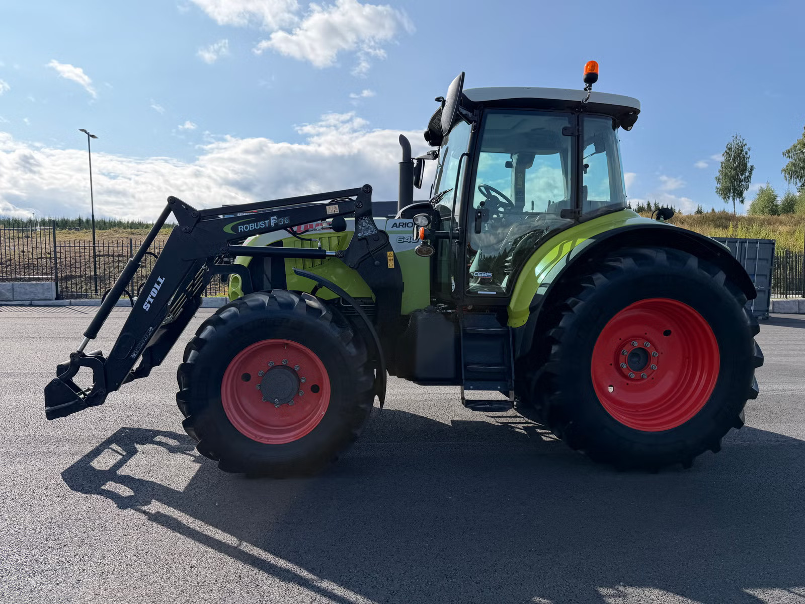 CLAAS ARION 640, Anul 2008 - imagine 5
