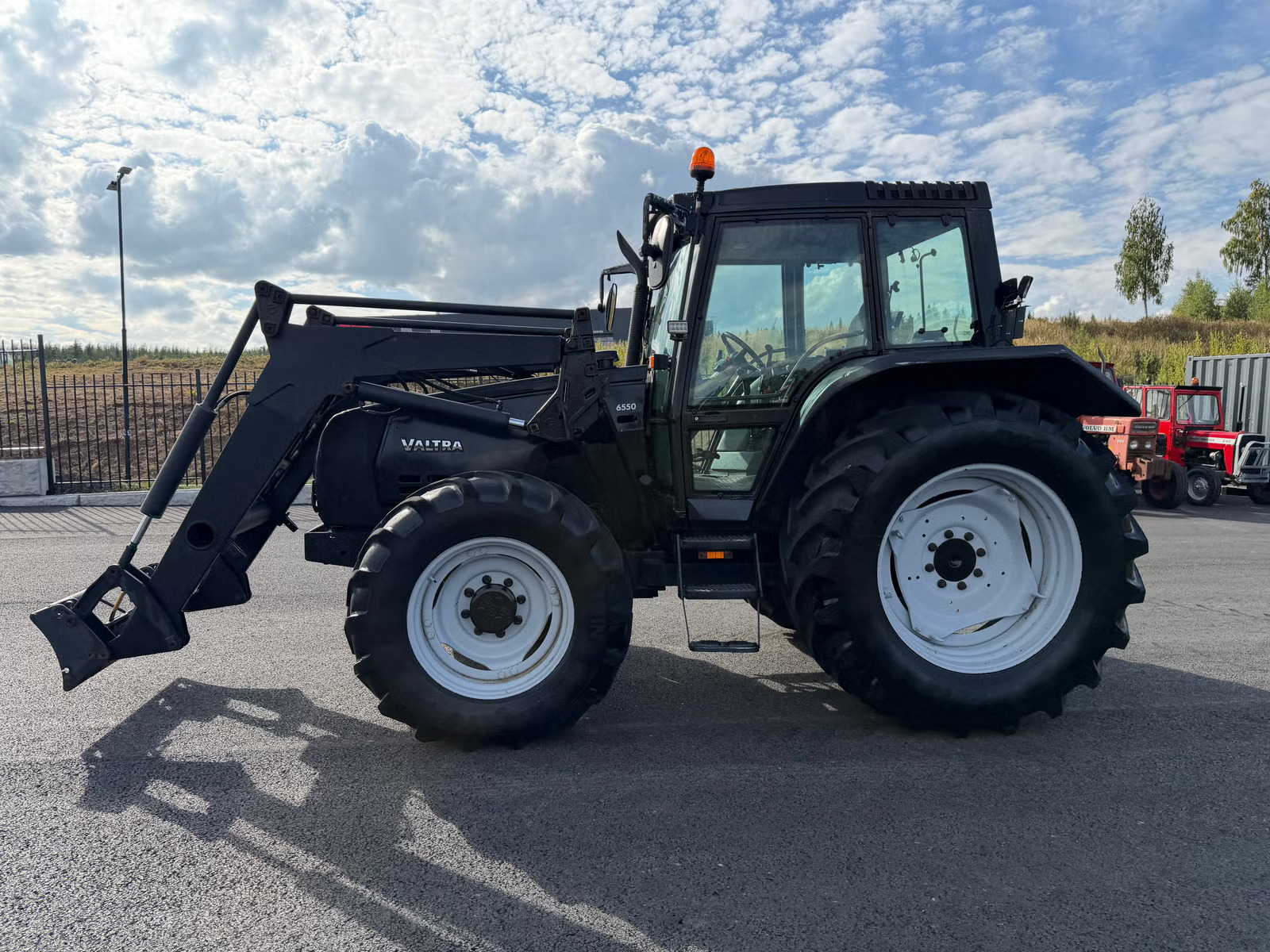 Valtra 6550, Anul 2002 - imagine 6
