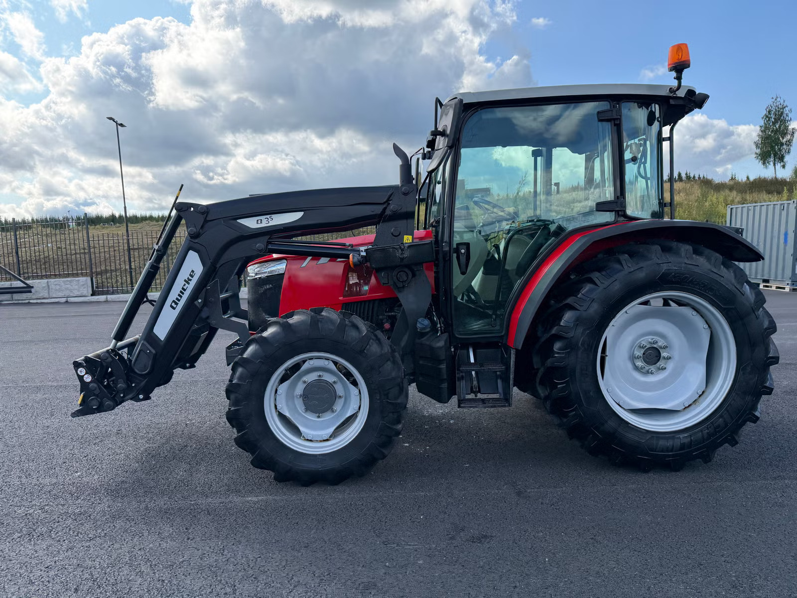 Massey Ferguson 4707, Anul 2019 - imagine 6