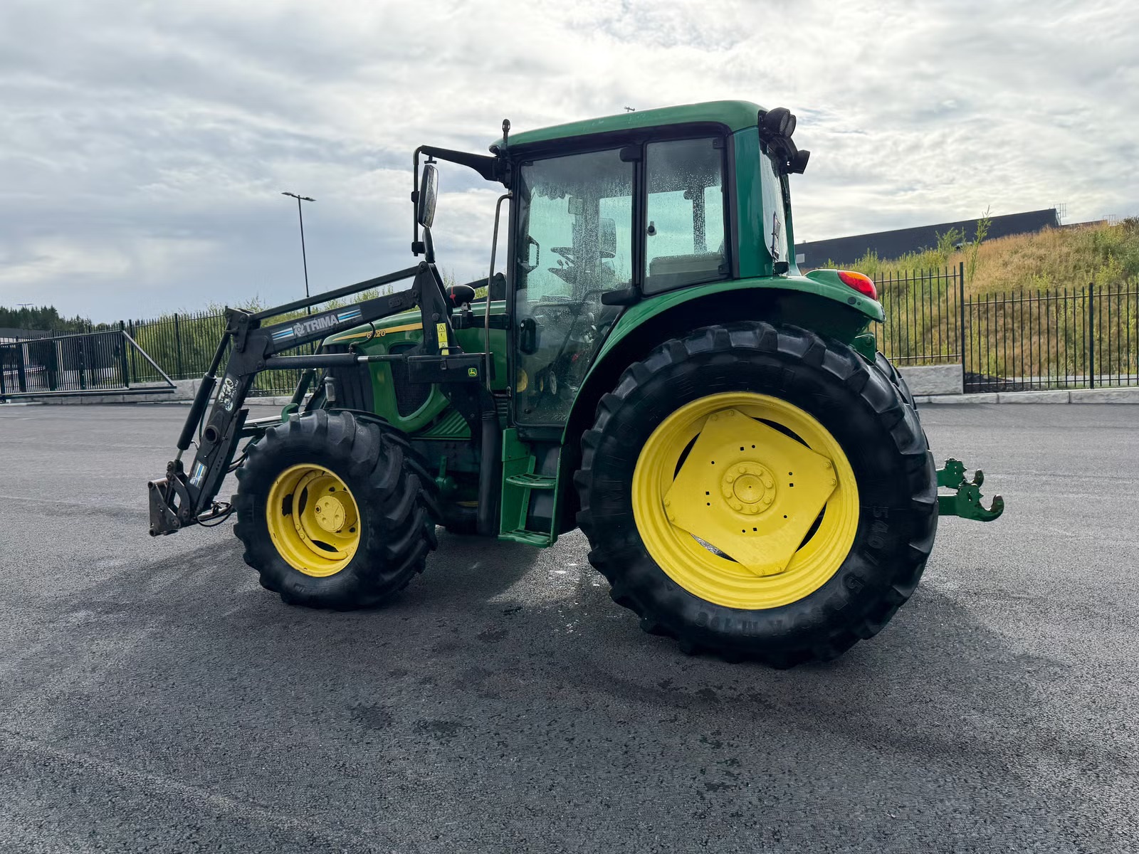 John Deere 6320, Anul 2002 - imagine 6