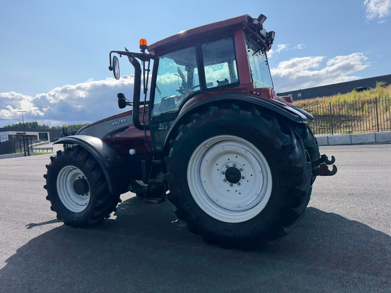 Valtra T-170, Anul 2004 - imagine 5