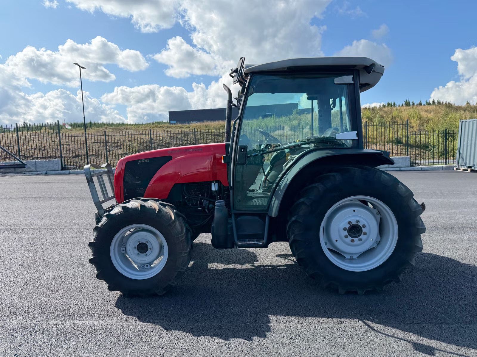 Massey Ferguson 2430, Anul 2005 - imagine 7