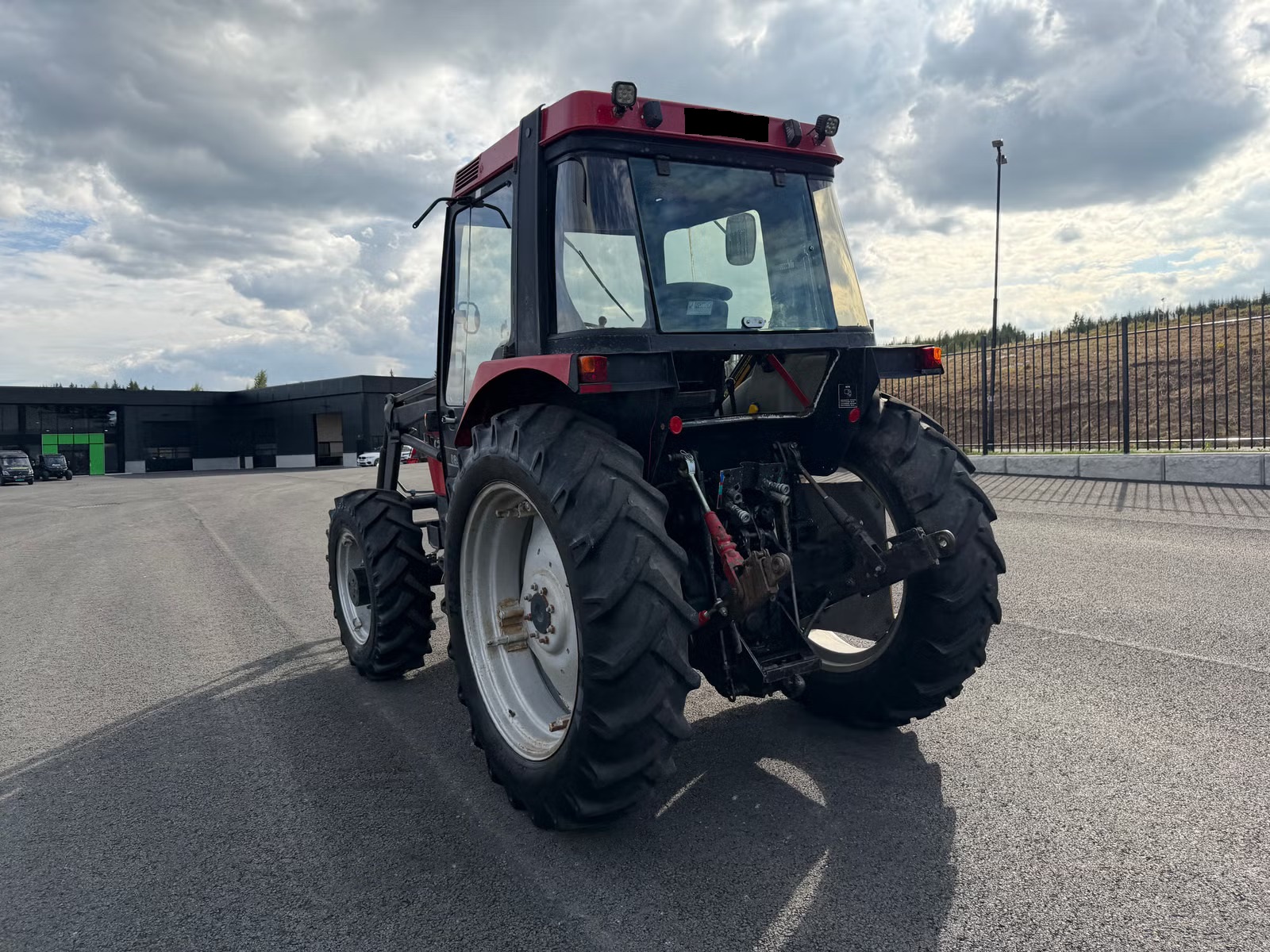 CASE IH 685 XL, Anul 1989 - imagine 7