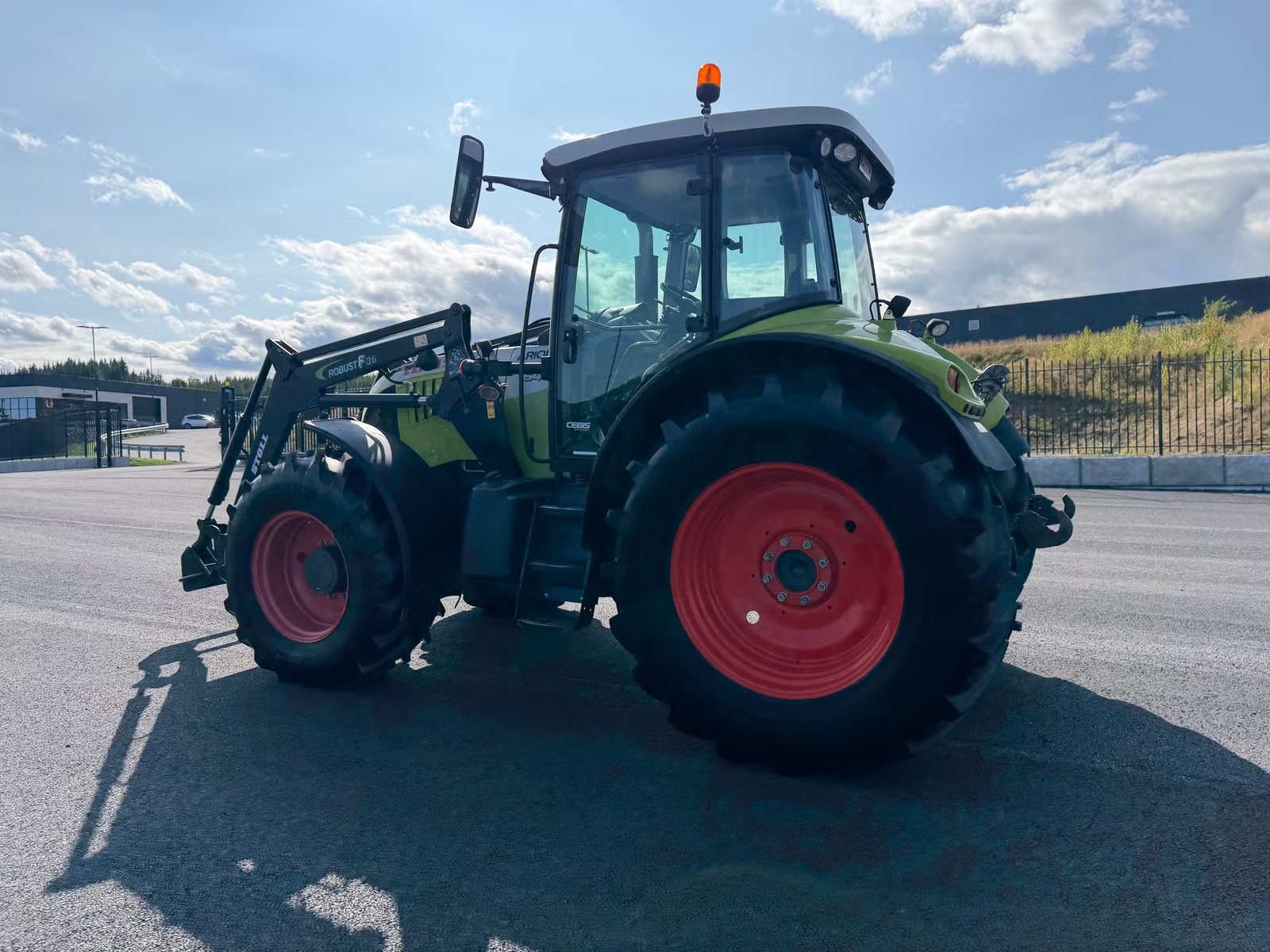 CLAAS ARION 640, Anul 2008 - imagine 7