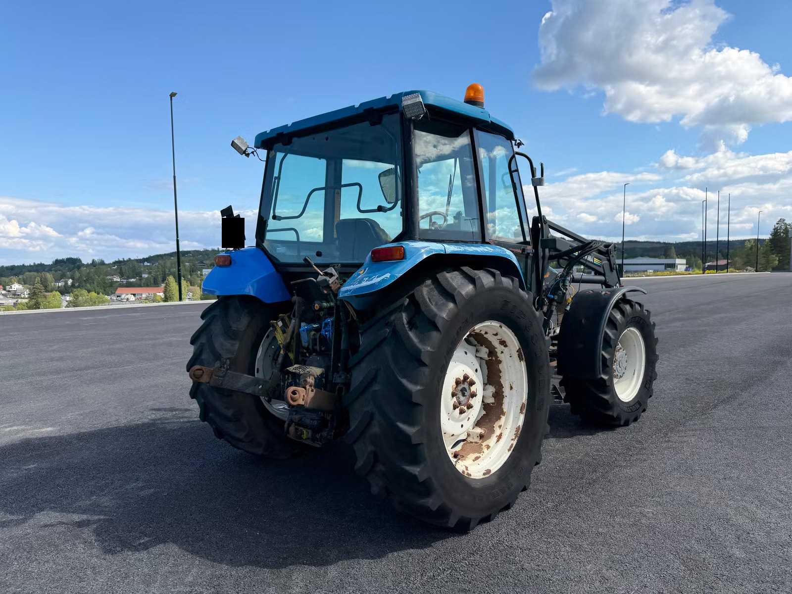 New Holland 7635, Anul 1998 - imagine 7