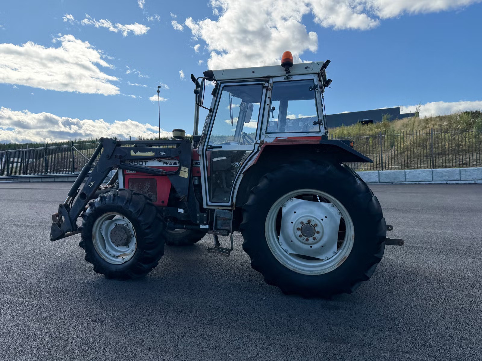 Massey Ferguson 390, Anul 1991 - imagine 8