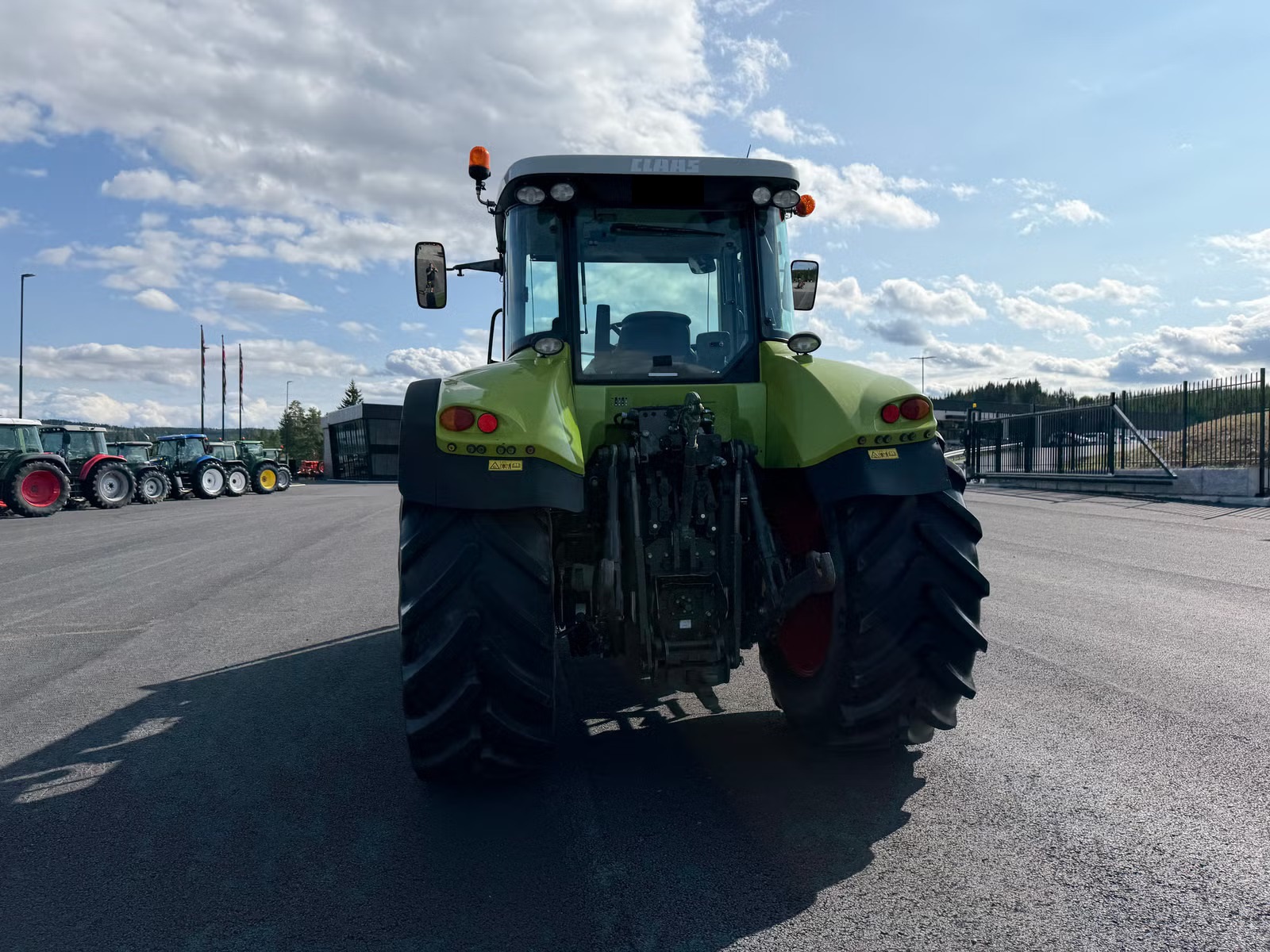 CLAAS ARION 640, Anul 2008 - imagine 8