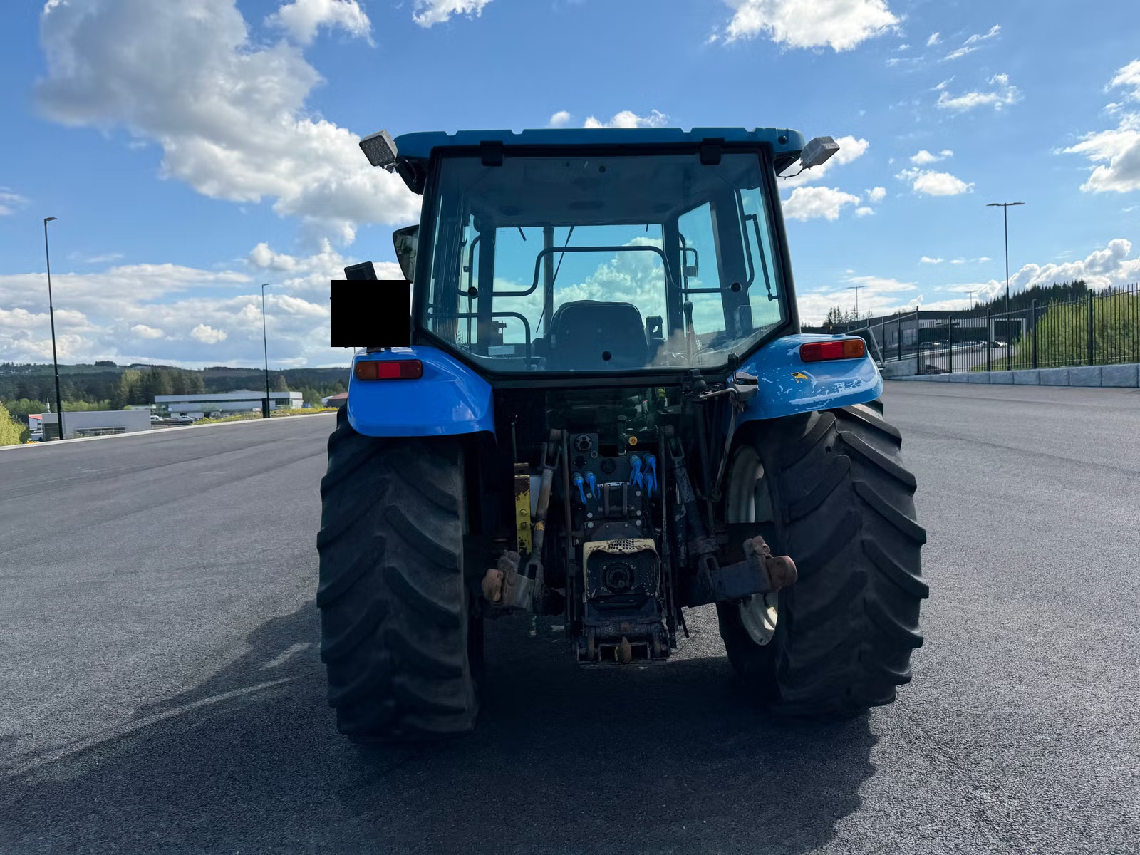 New Holland 7635, Anul 1998 - imagine 8