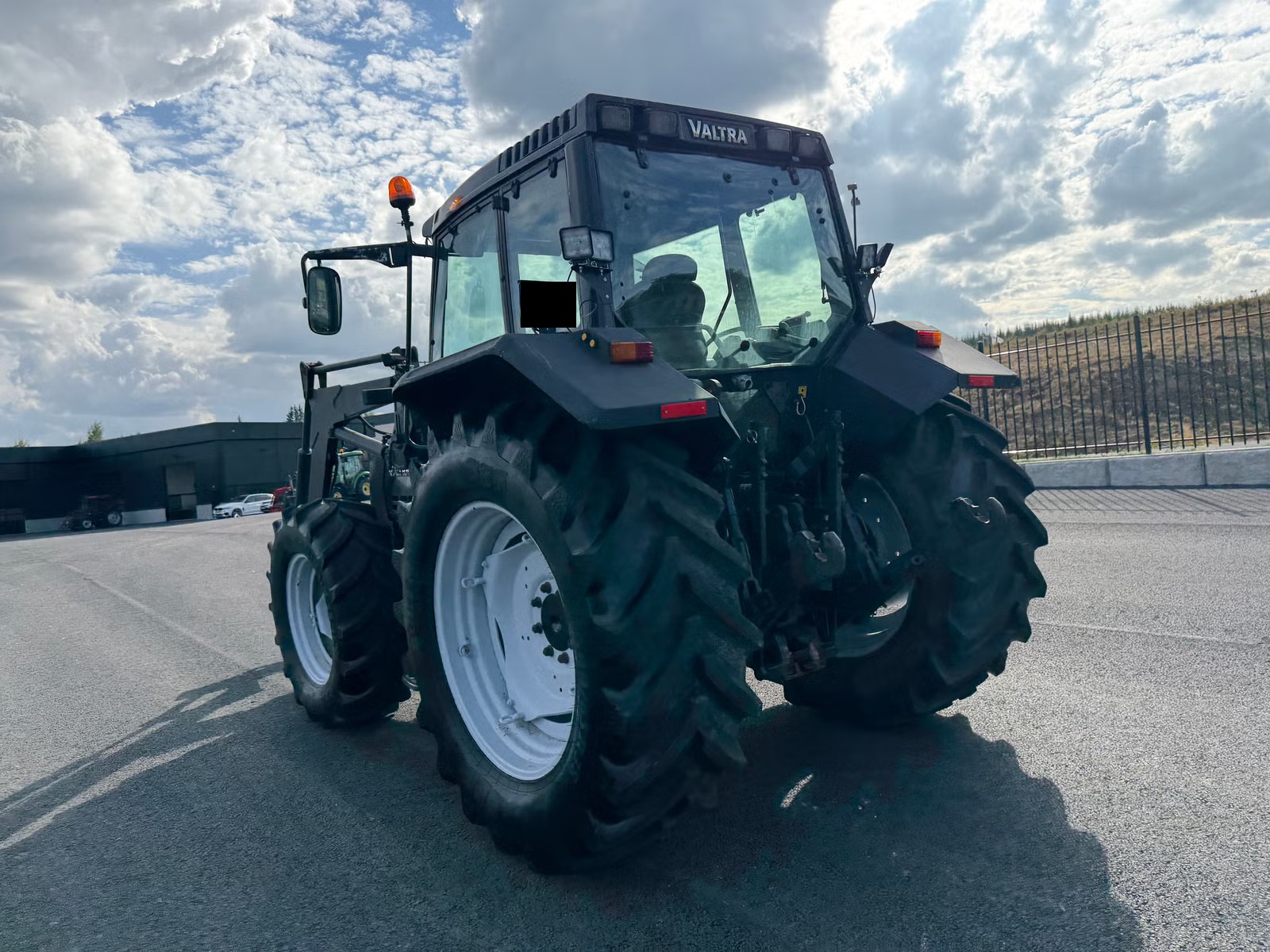 Valtra 6550, Anul 2002 - imagine 9