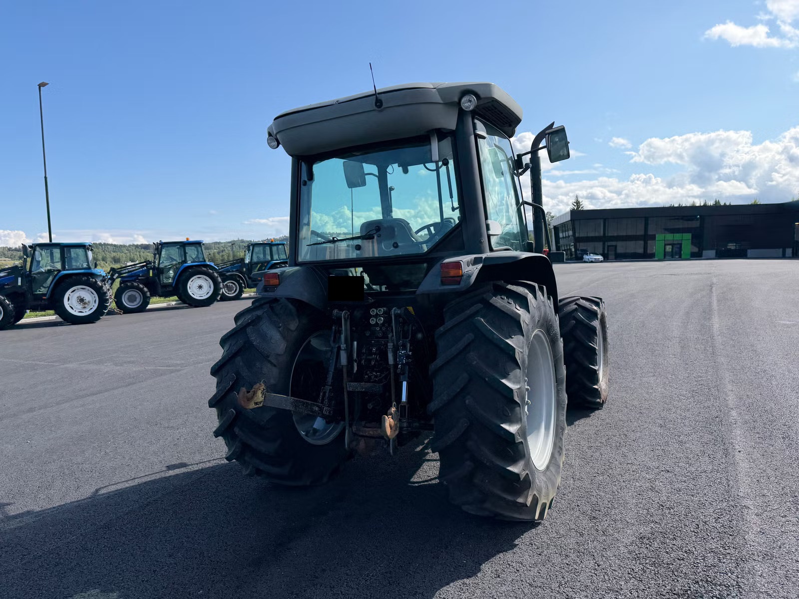 Massey Ferguson 2430, Anul 2005 - imagine 9