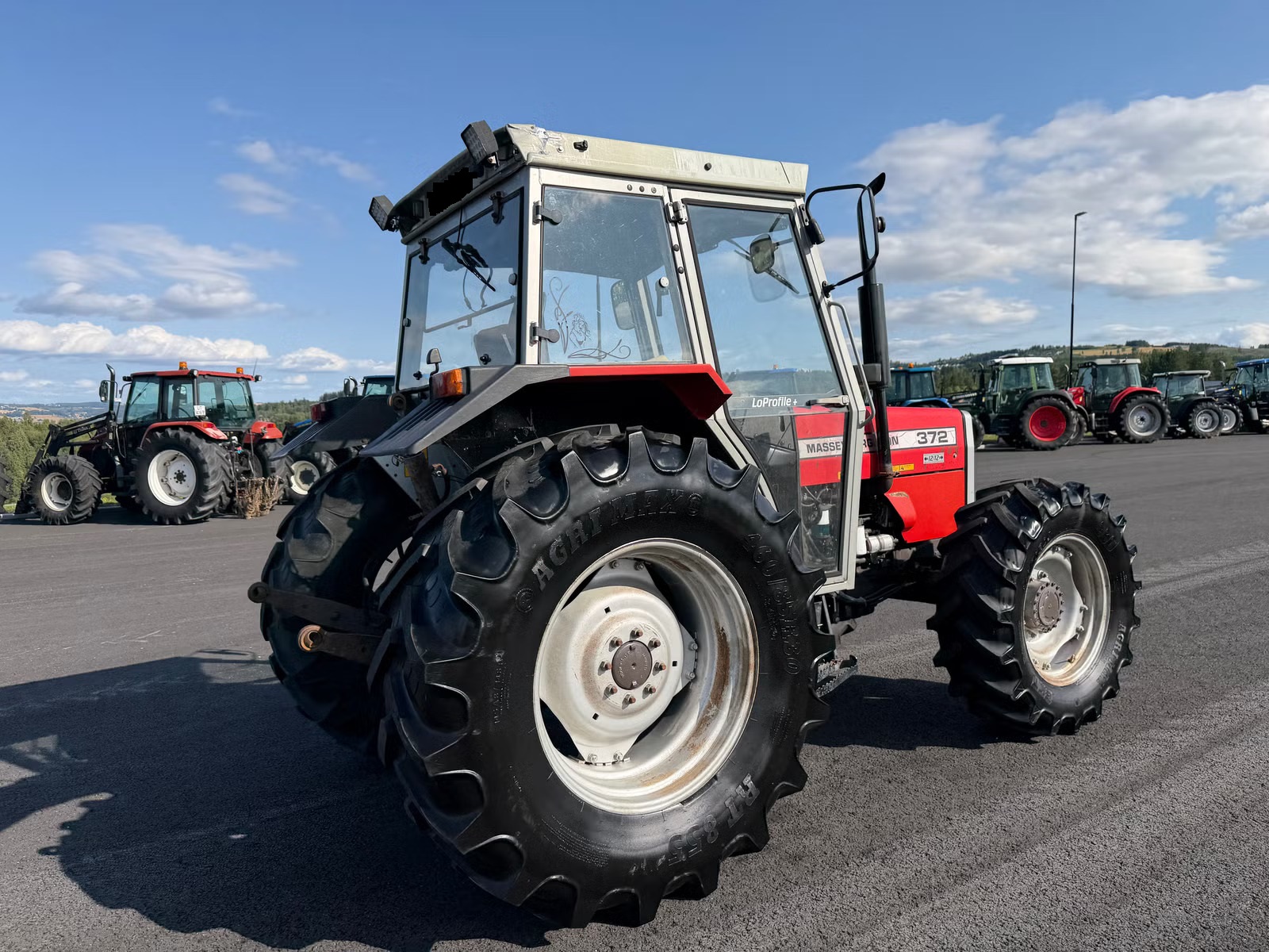 Massey Ferguson 372, Anul 1994 - imagine 9