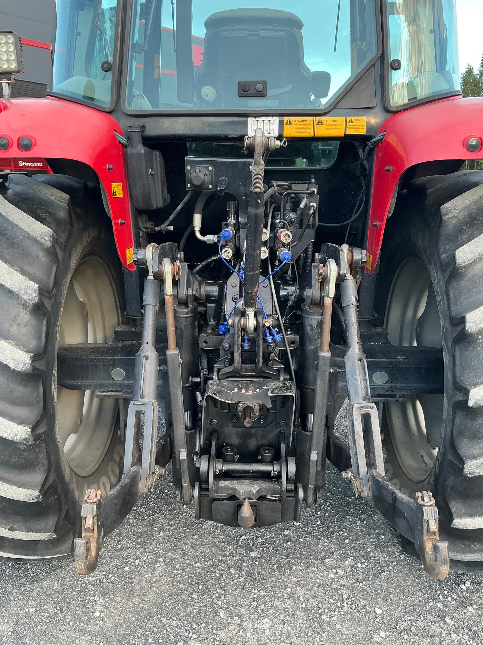 Massey Ferguson 5455, Anul 2005 - imagine 8
