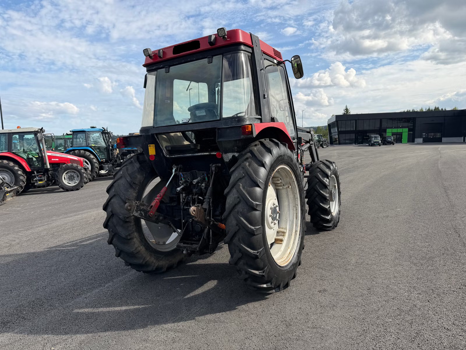 CASE IH 685 XL, Anul 1989 - imagine 10