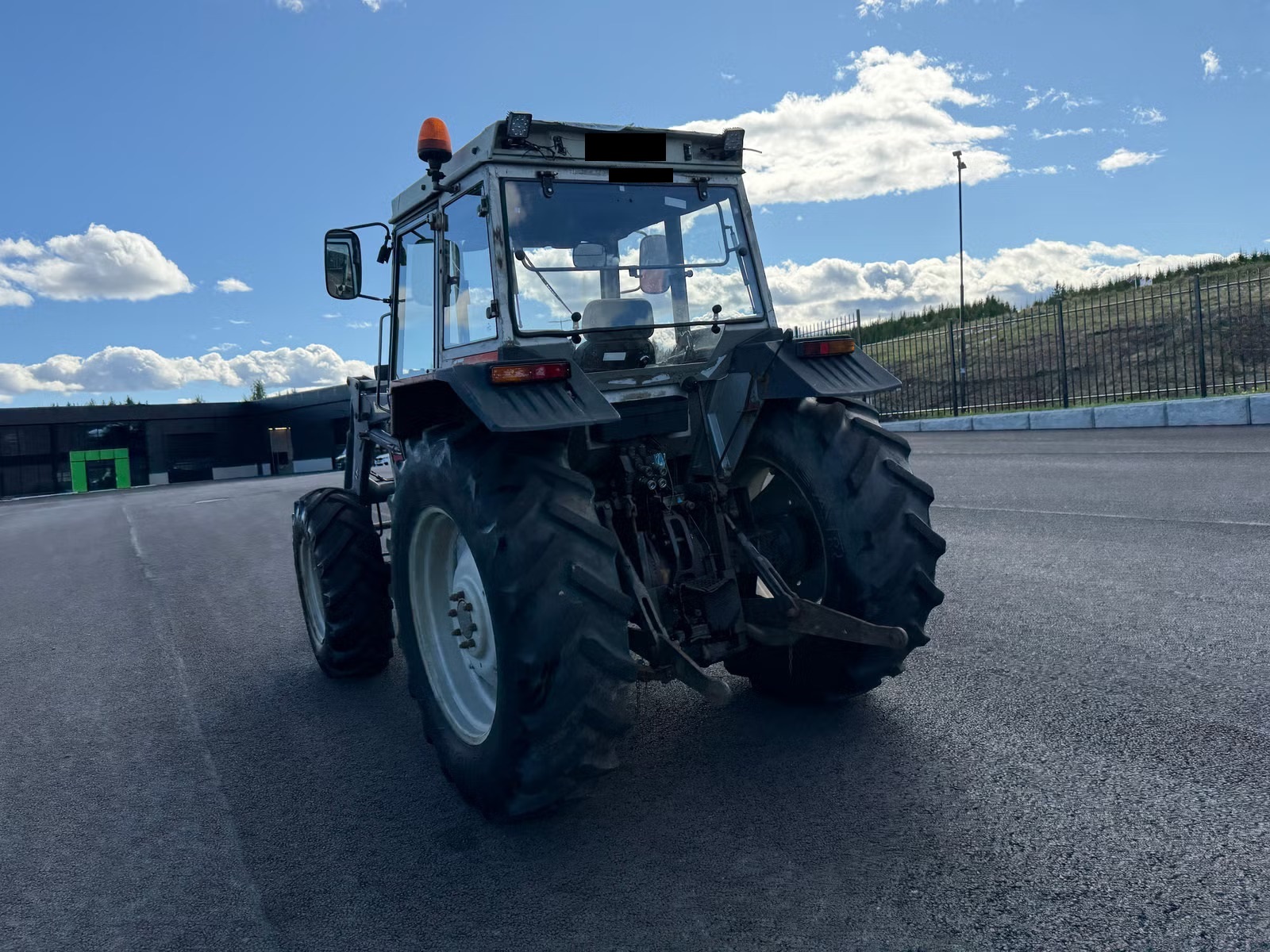 Massey Ferguson 390, Anul 1991 - imagine 10