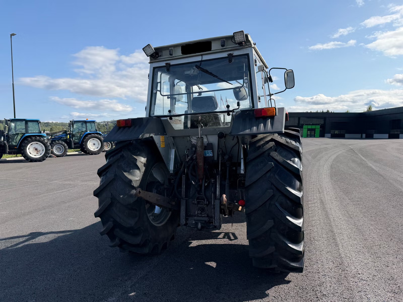 Massey Ferguson 372, Anul 1994 - imagine 10