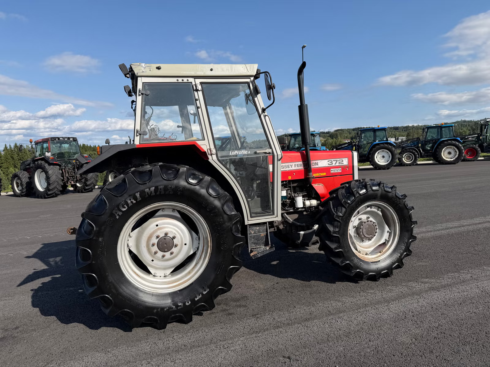 Massey Ferguson 372, Anul 1994 - imagine 11