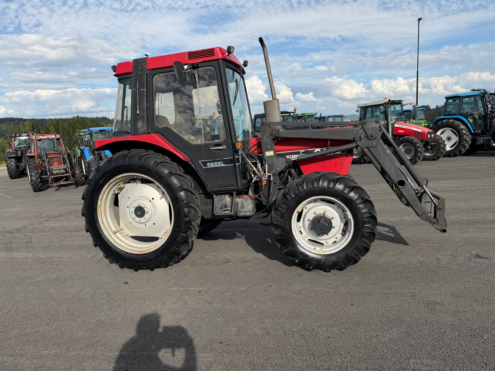 CASE IH 685 XL, Anul 1989 - imagine 12