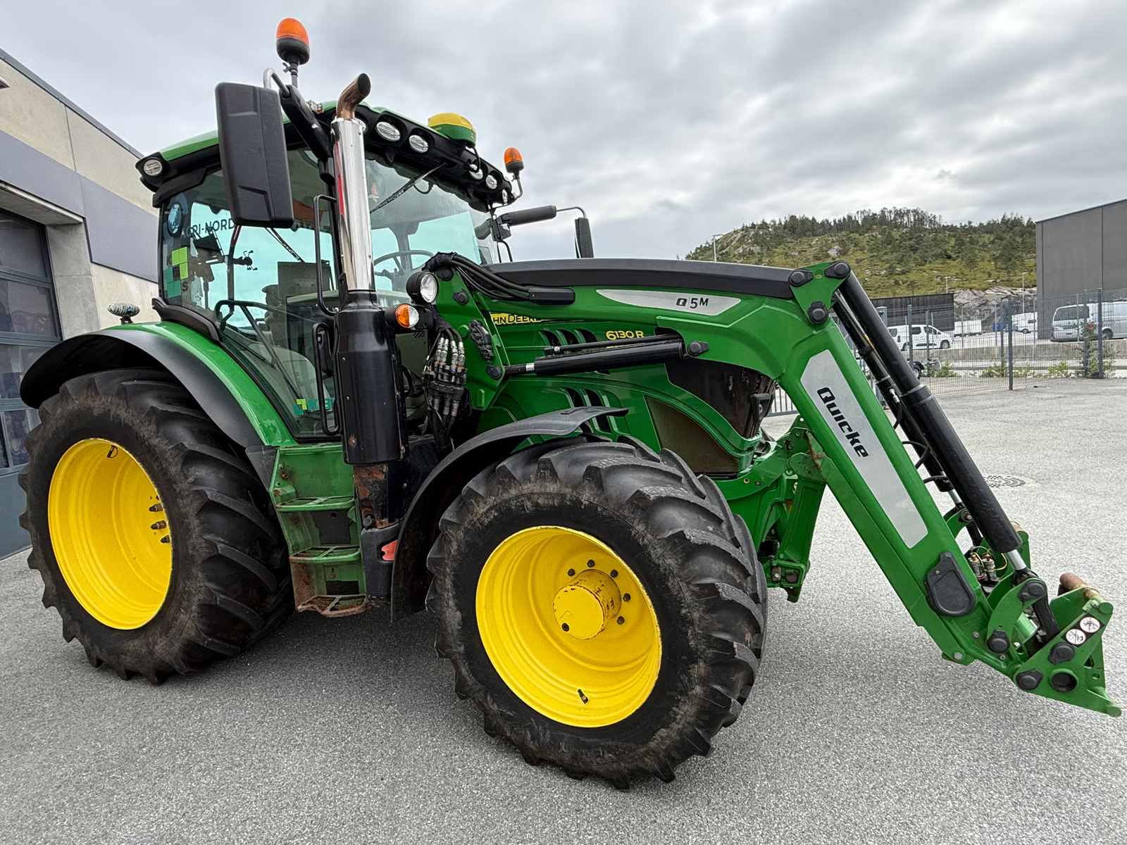 John Deere 6130R, Anul 2018 - imagine 2