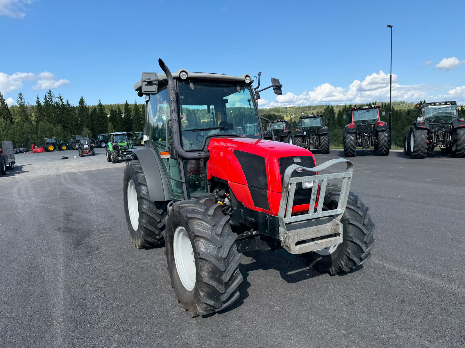 Massey Ferguson 2430, Anul 2005 - imagine 12