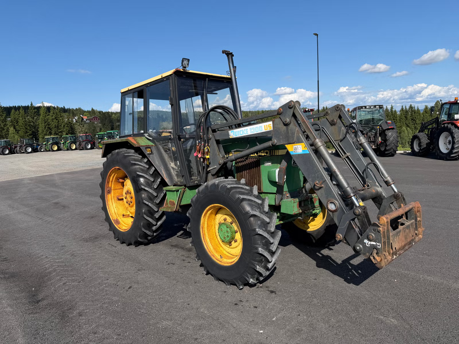 John Deere 2040, Anul 1981 - imagine 2