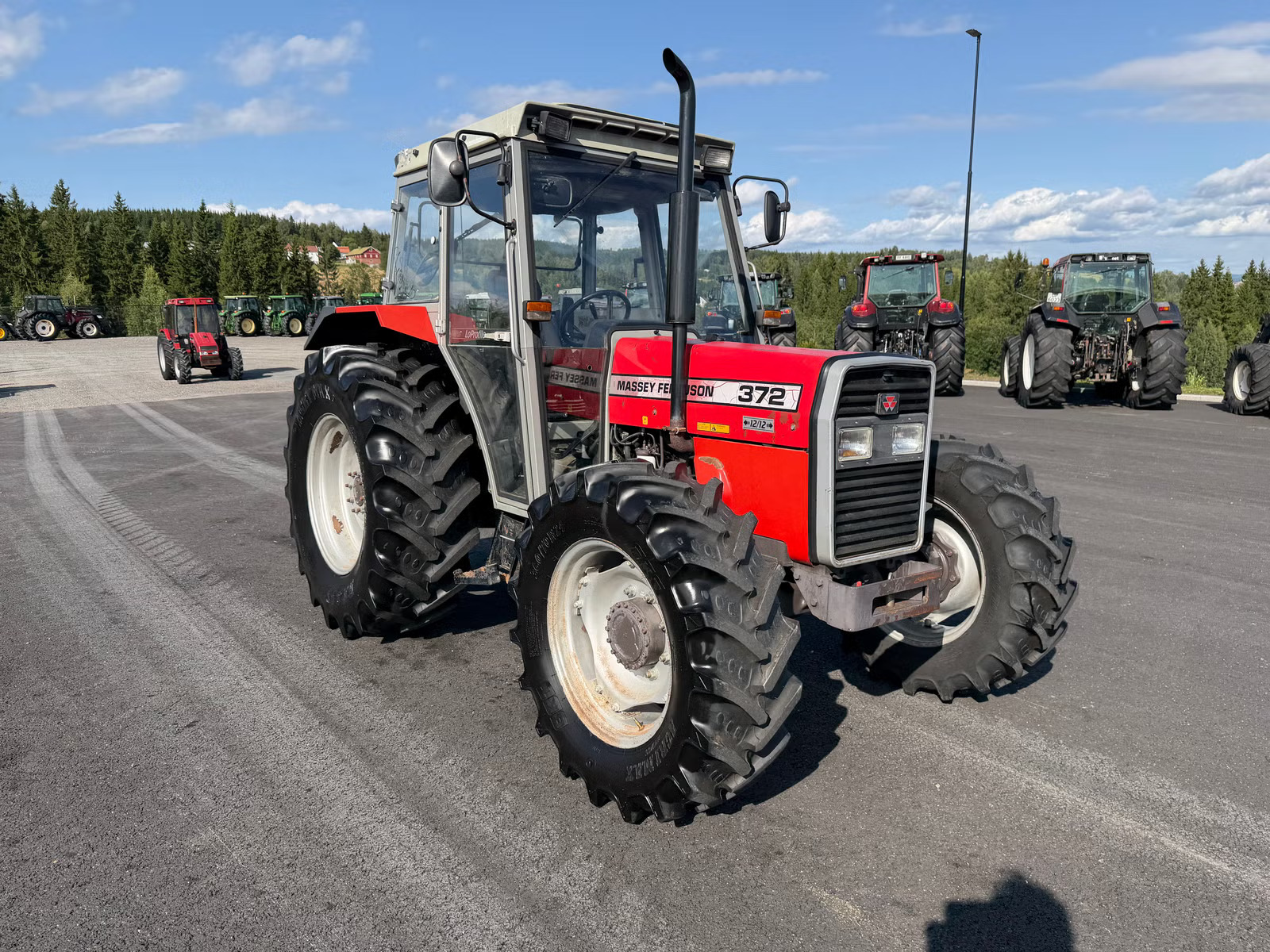 Massey Ferguson 372, Anul 1994 - imagine 13