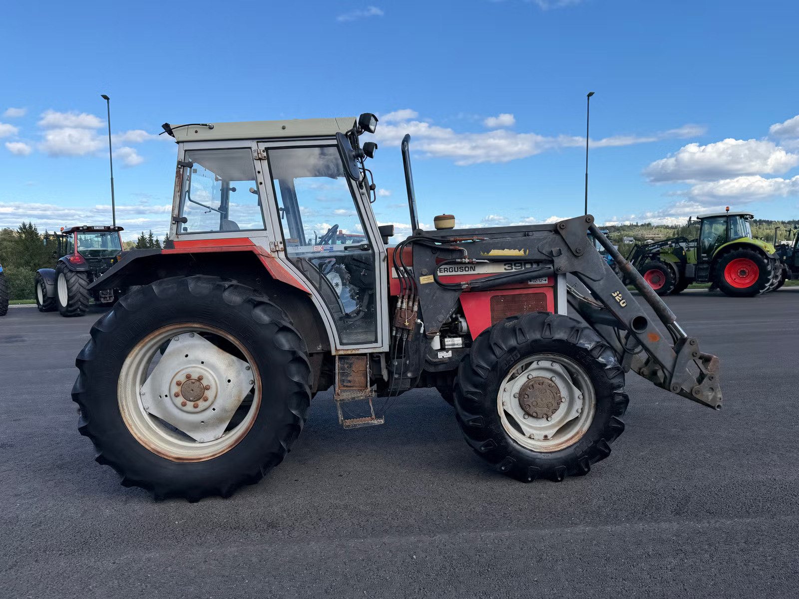 Massey Ferguson 390, Anul 1991 - imagine 15