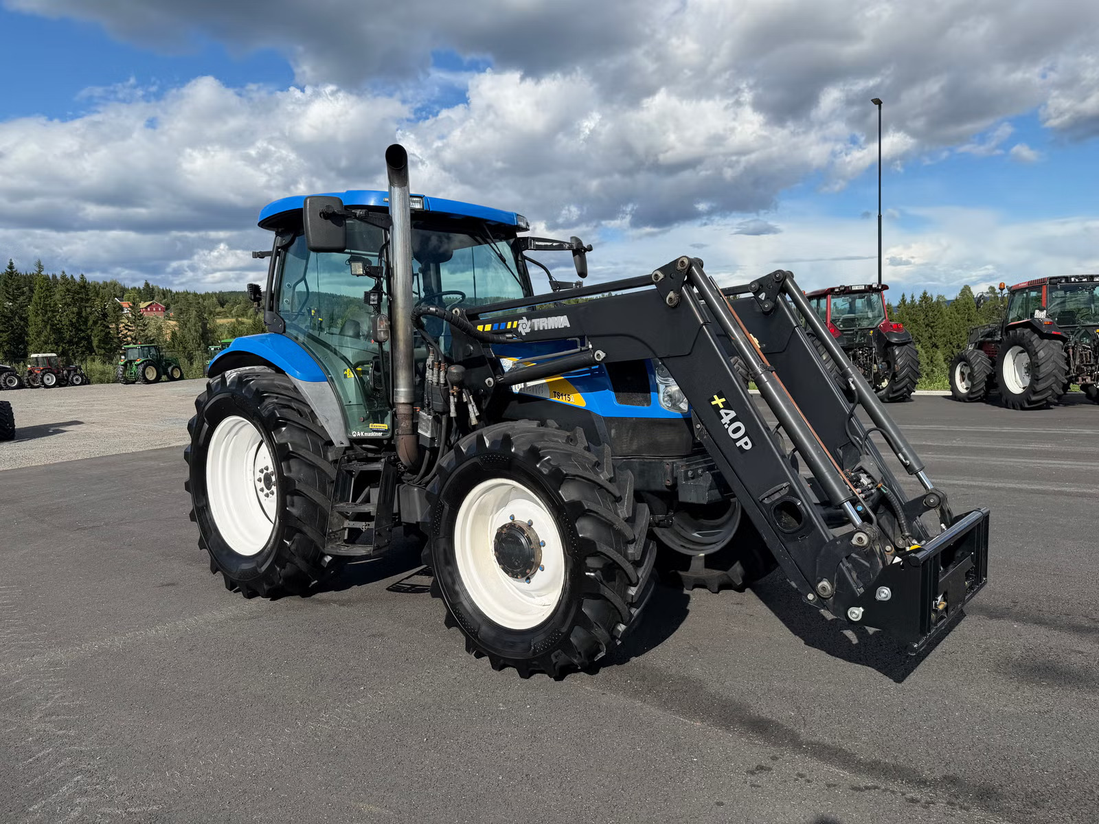 New Holland TS 115 A, Anul 2003 - imagine 15