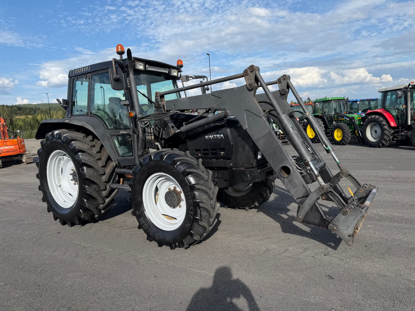Valtra 6550, Anul 2002 - imagine 2