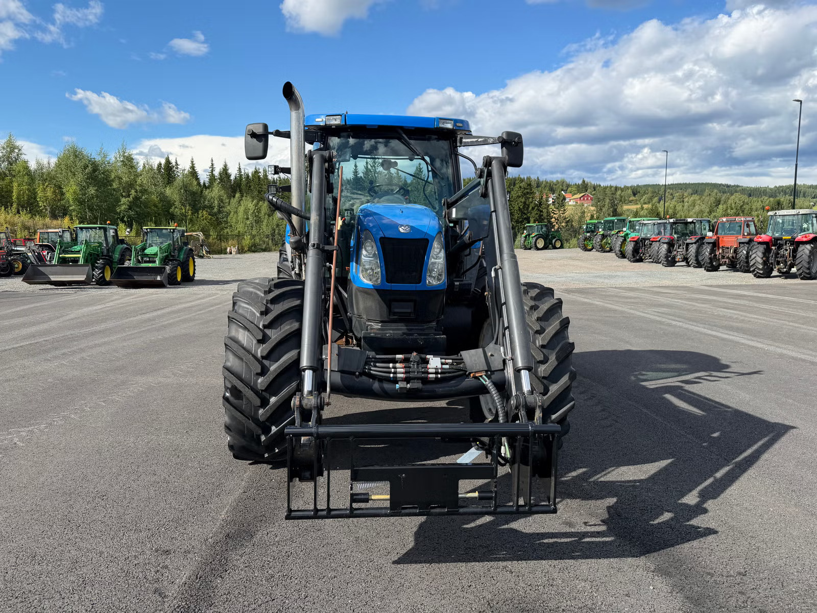 New Holland TS 115 A, Anul 2003 - imagine 16