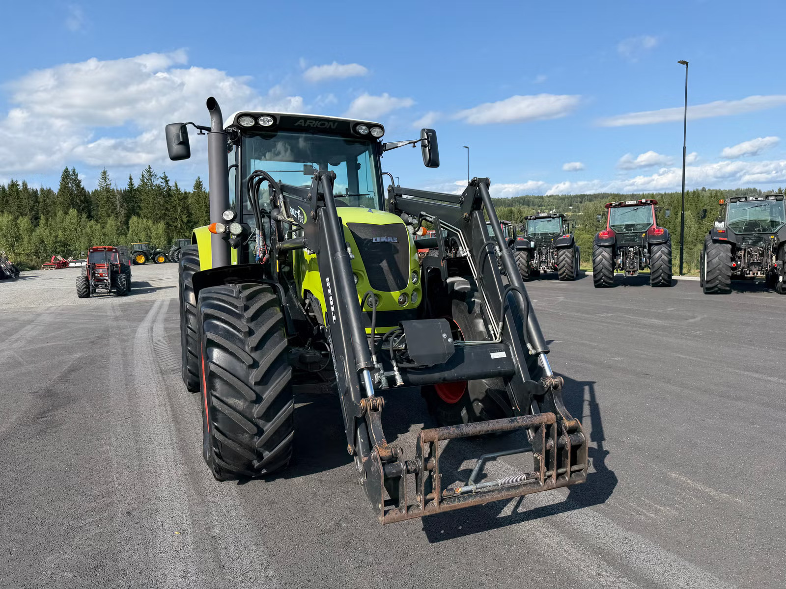 CLAAS ARION 640, Anul 2008 - imagine 17