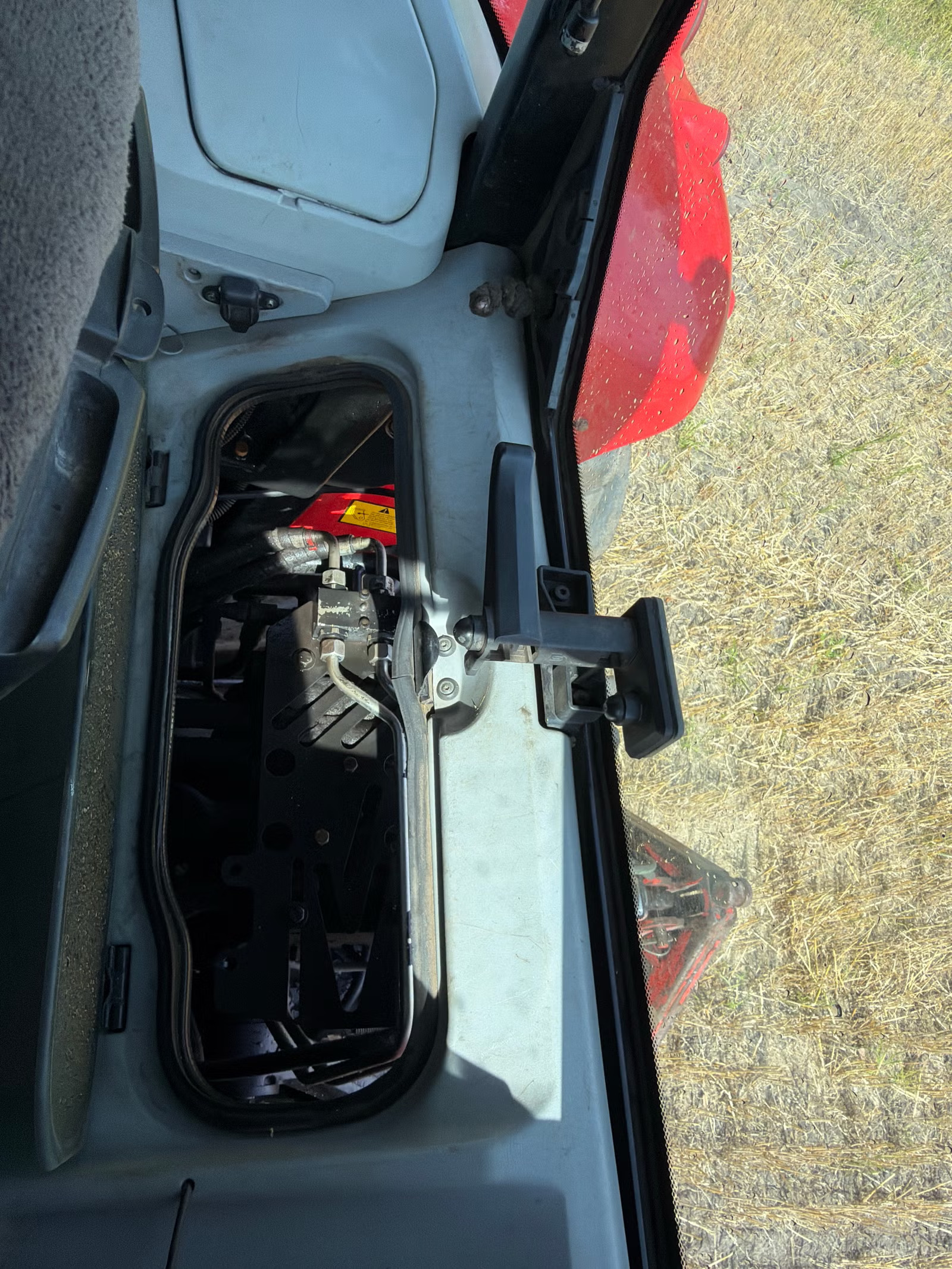 Massey Ferguson 6470, Anul 2008 - imagine 21