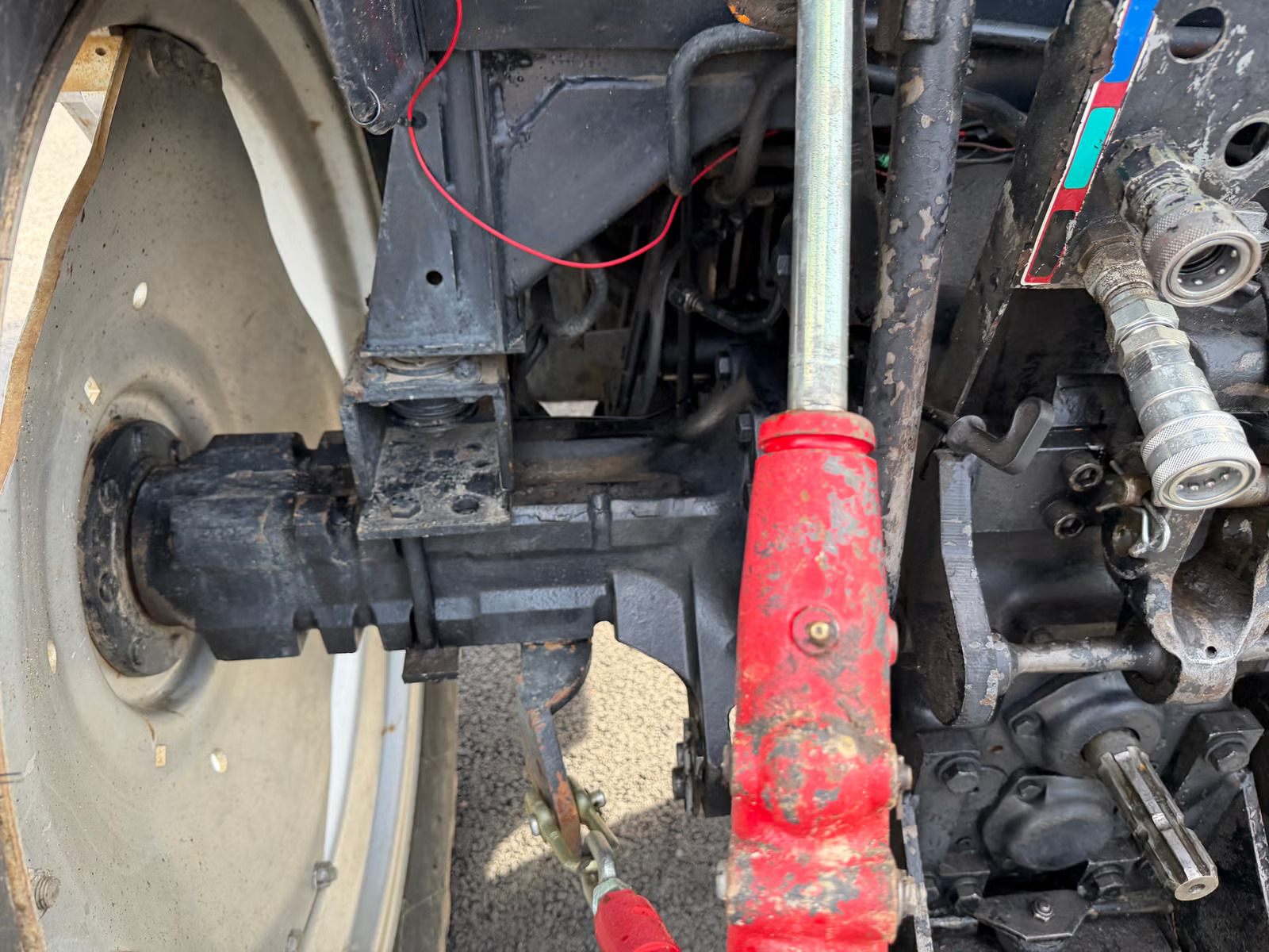 CASE IH 685 XL, Anul 1989 - imagine 24