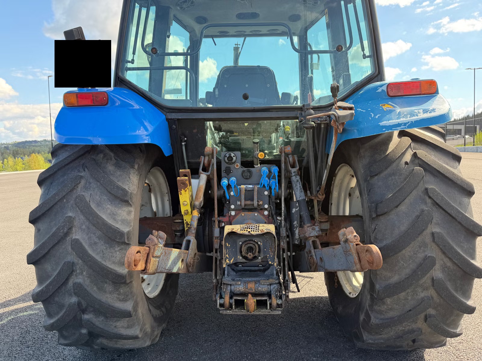New Holland 7635, Anul 1998 - imagine 26