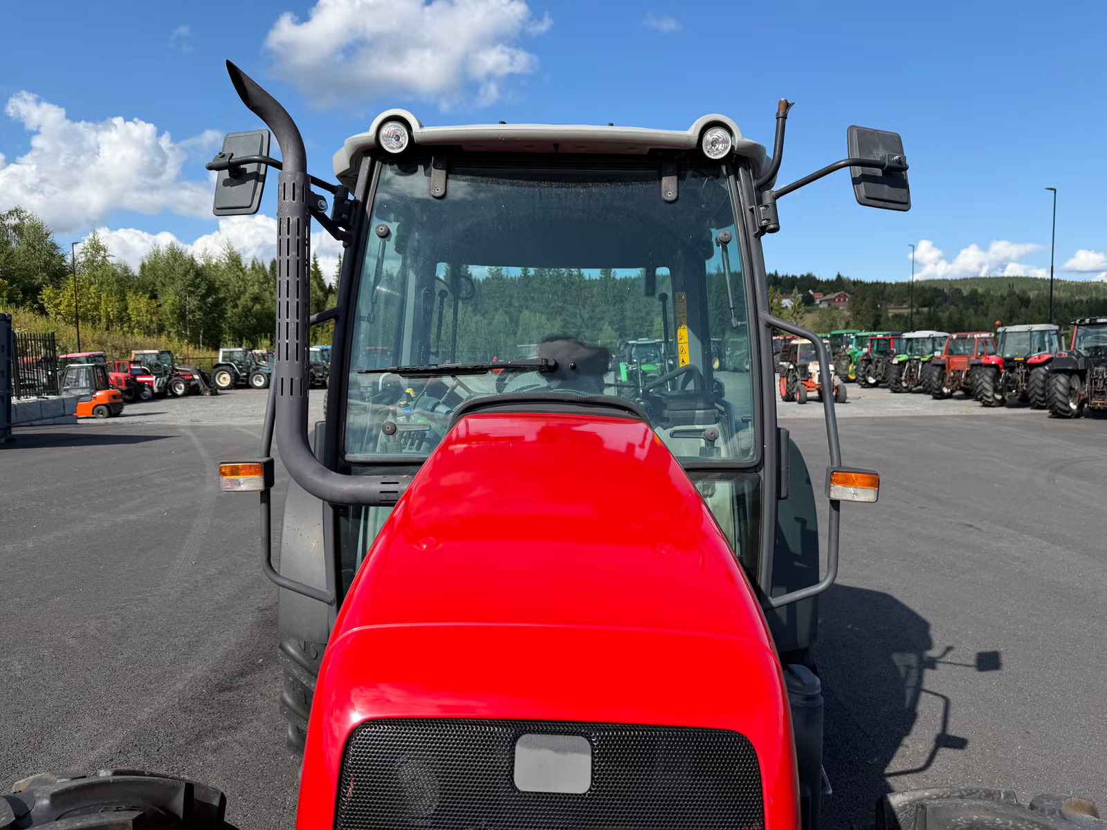 Massey Ferguson 2430, Anul 2005 - imagine 27