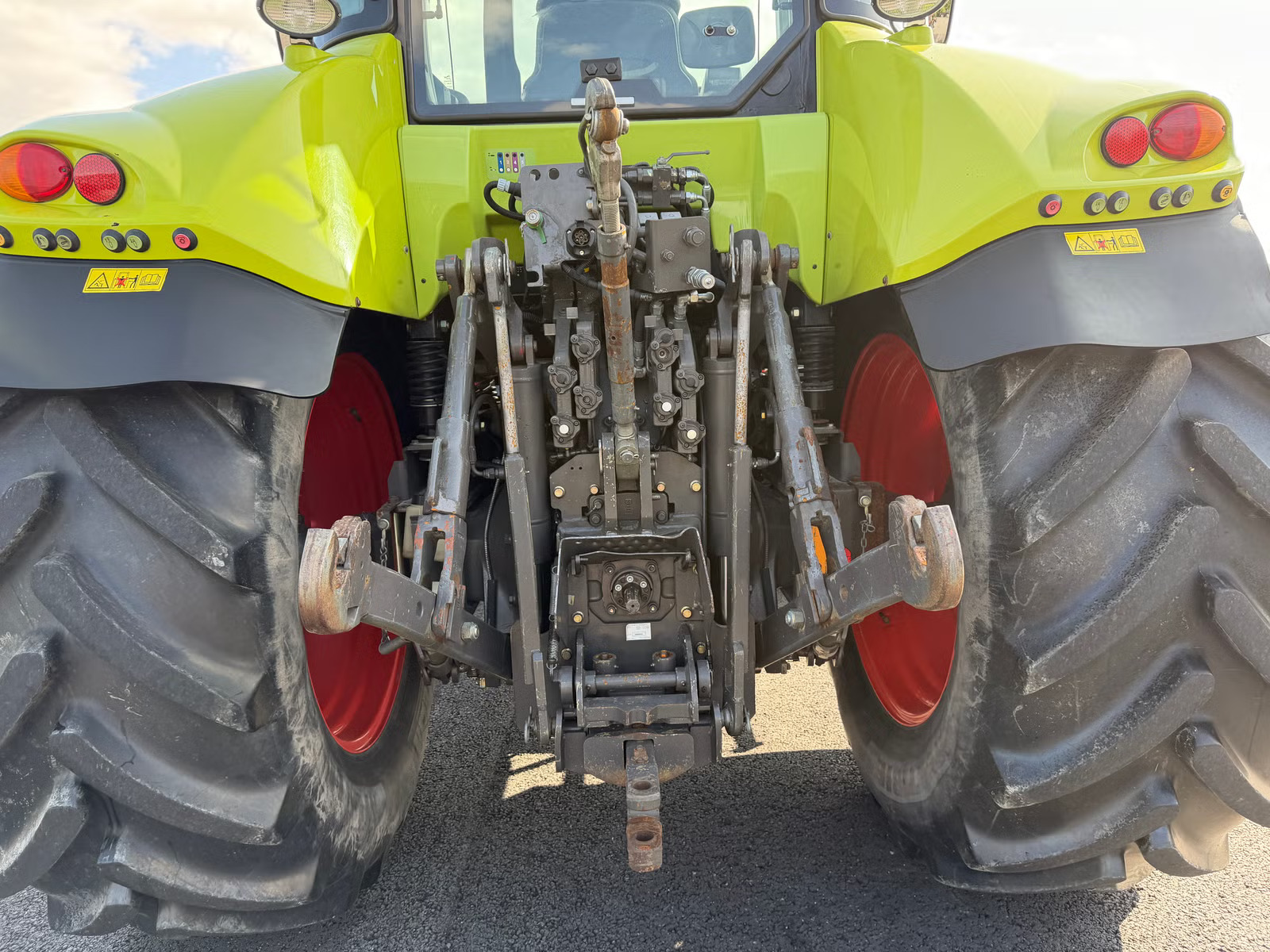 CLAAS ARION 640, Anul 2008 - imagine 29