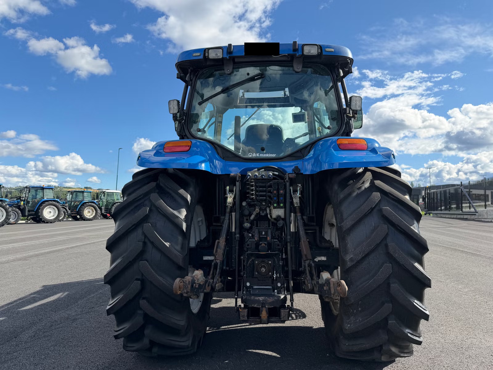 New Holland TS 115 A, Anul 2003 - imagine 29