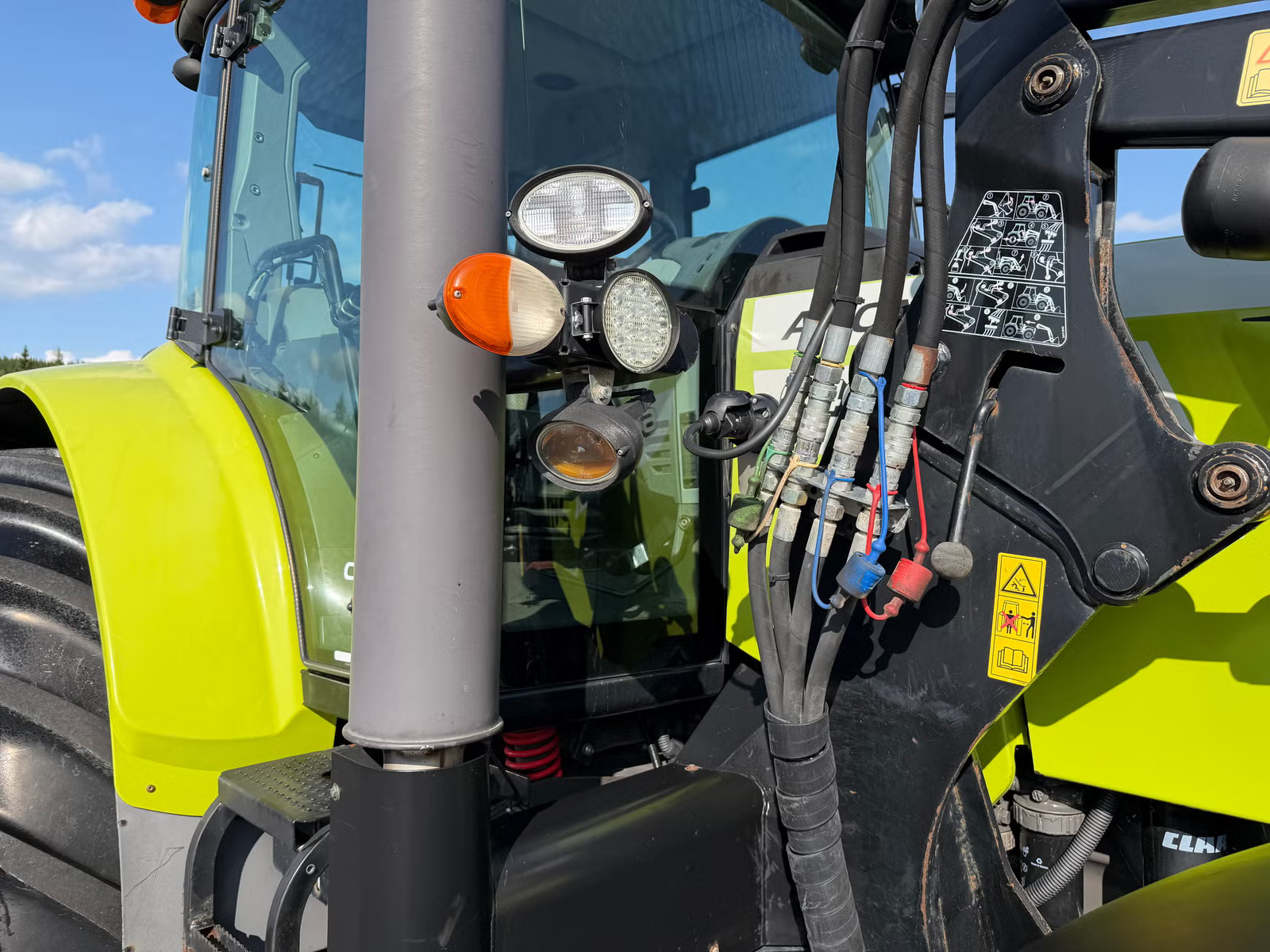 CLAAS ARION 640, Anul 2008 - imagine 30
