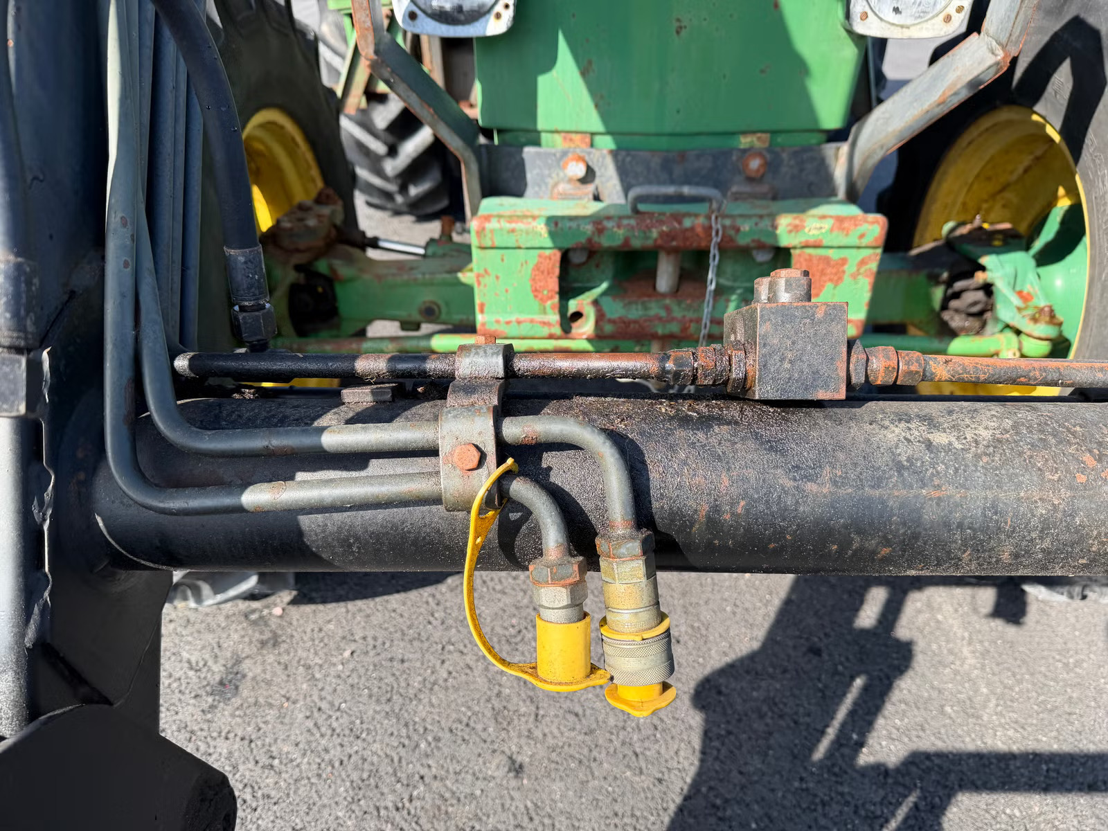 John Deere 2040, Anul 1981 - imagine 32