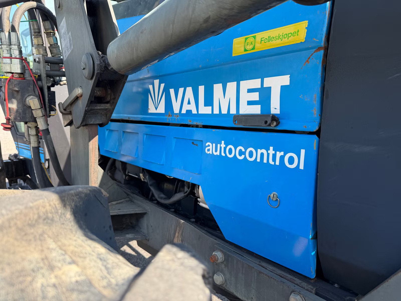 Valmet 665, Anul 1994 - imagine 32