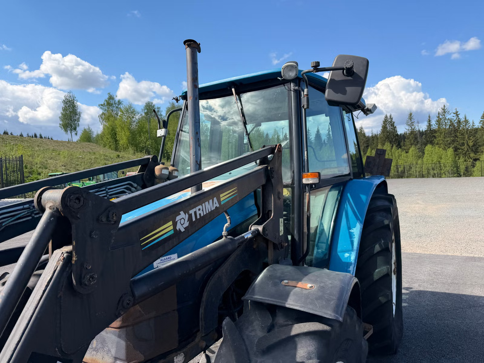 New Holland 7635, Anul 1998 - imagine 32