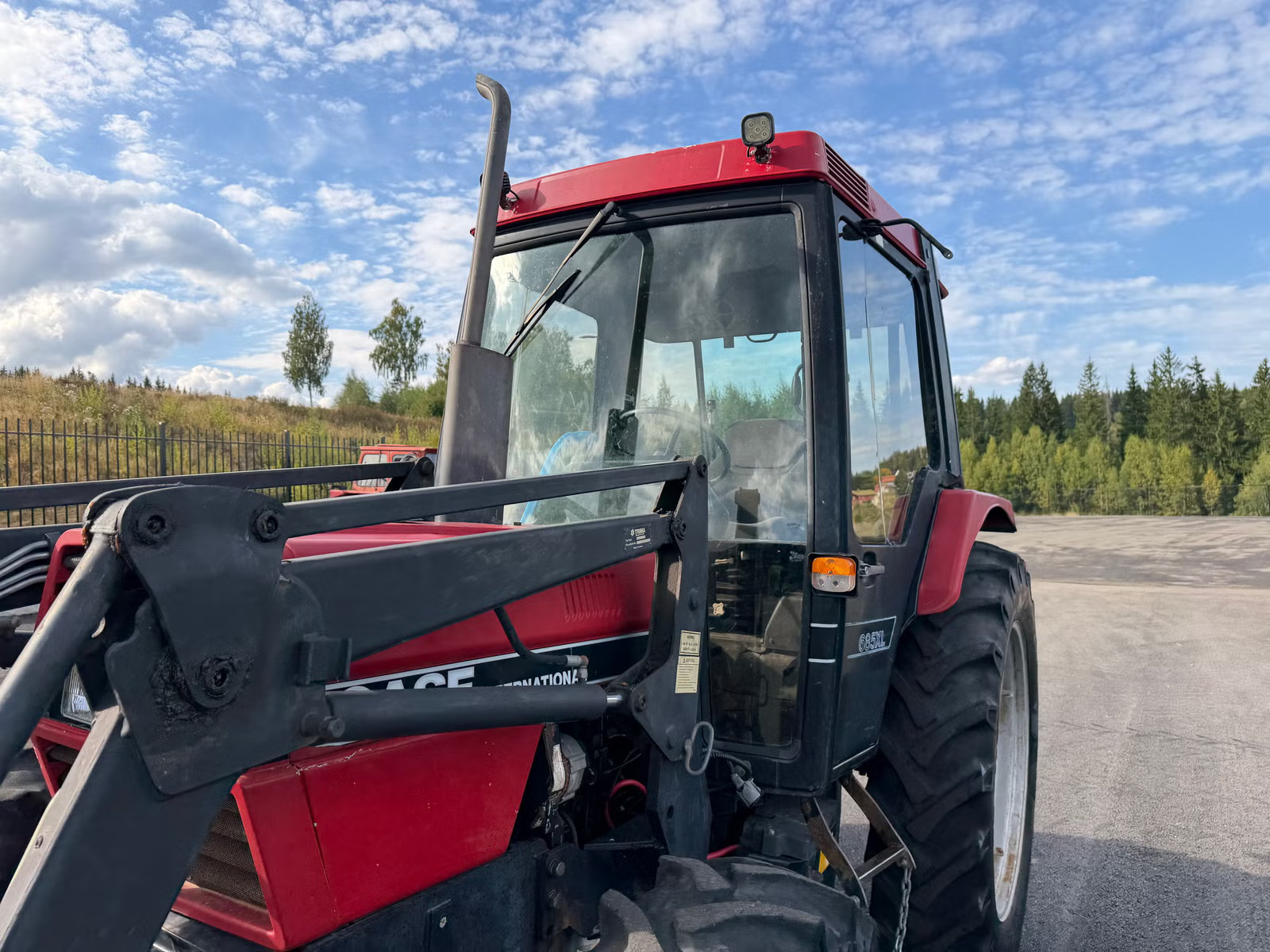 CASE IH 685 XL, Anul 1989 - imagine 33